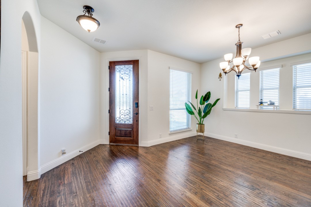 1704 George Lane
