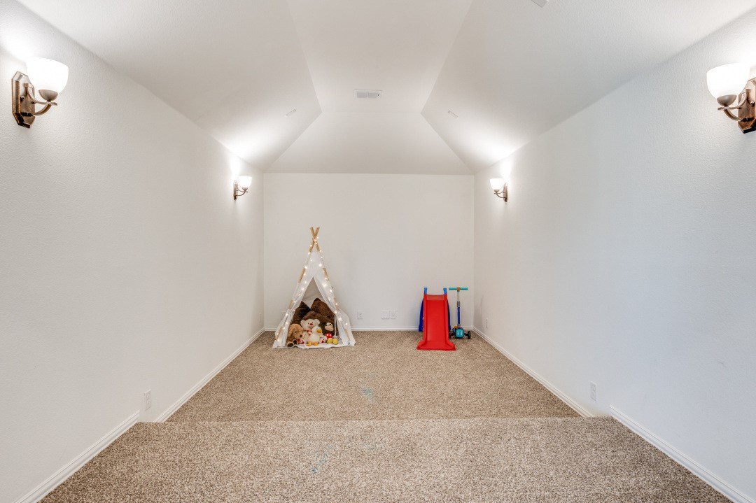 1704 George Lane