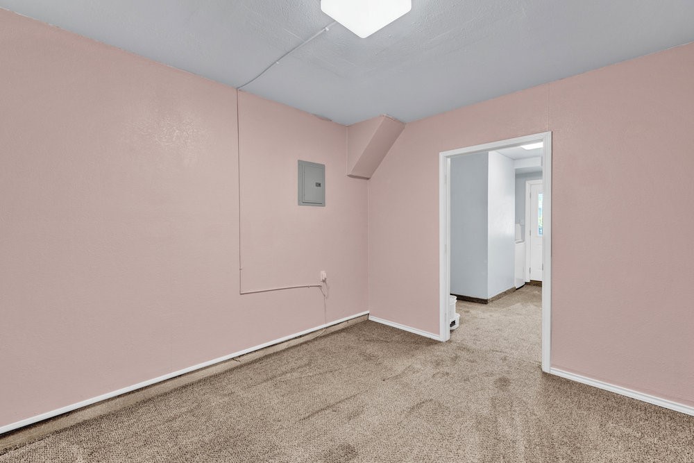 3505 Sunnydale Lane