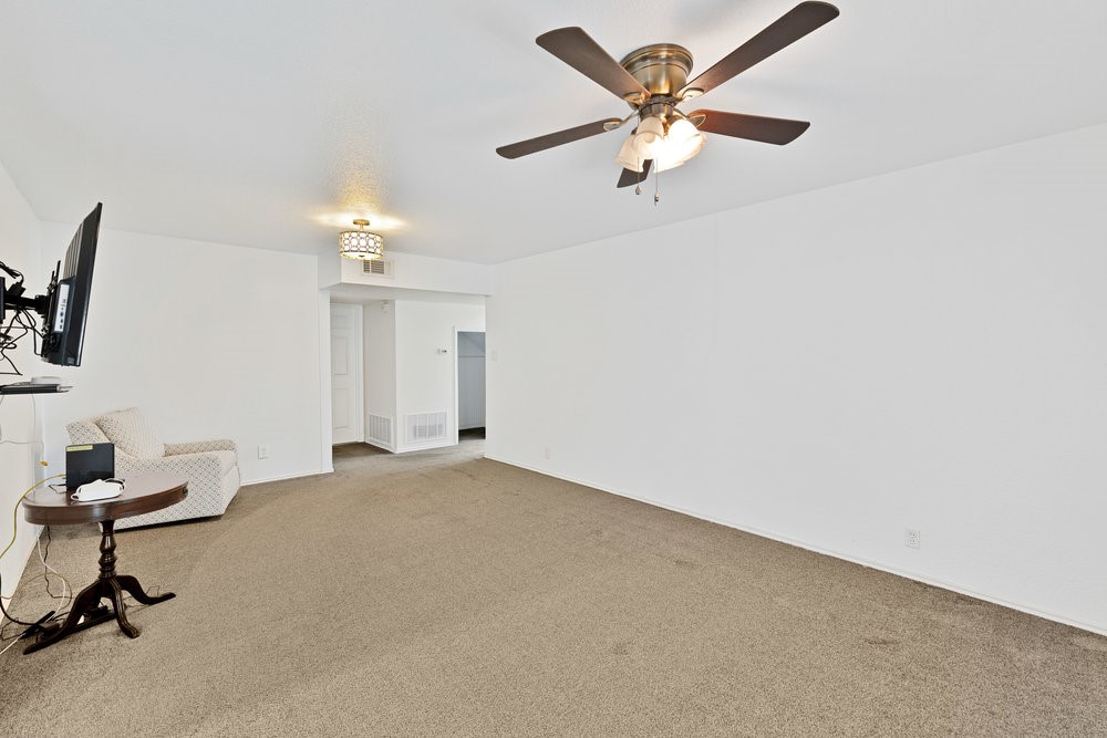 3505 Sunnydale Lane