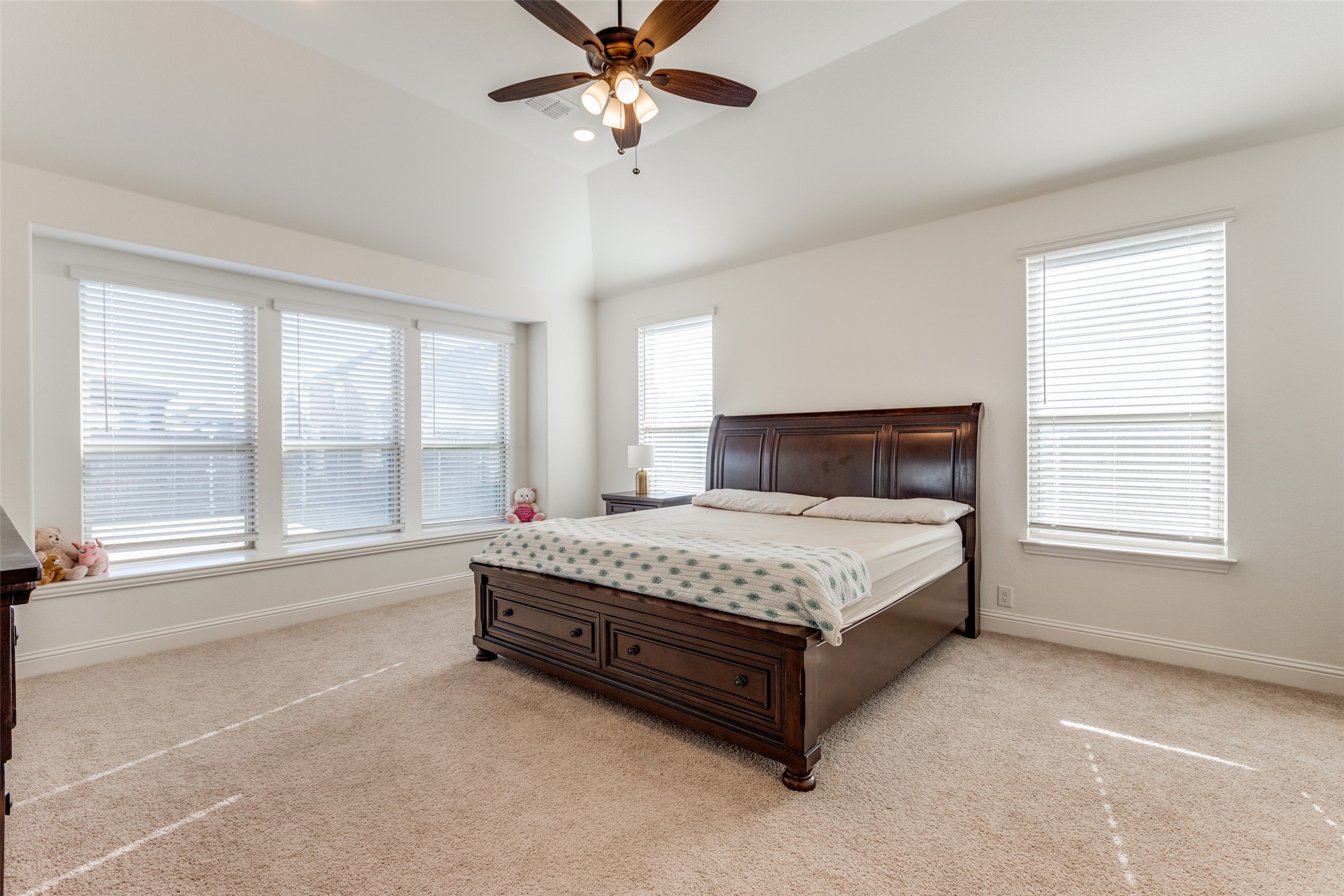 1708 Benny Lane