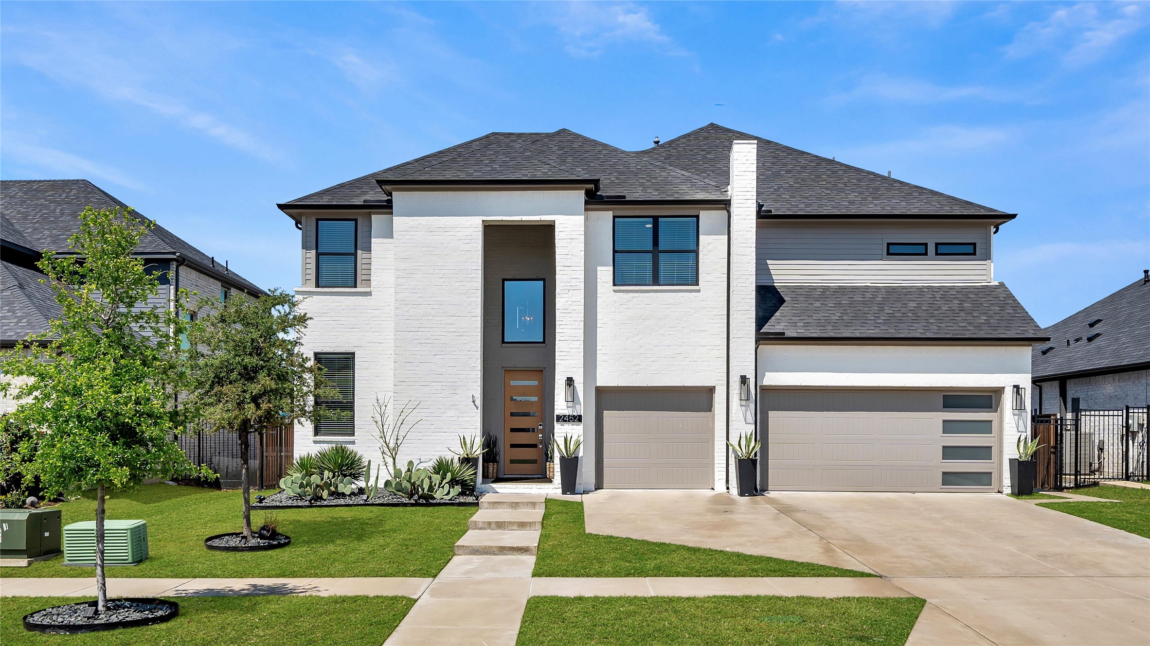 2452 Horsetail Road