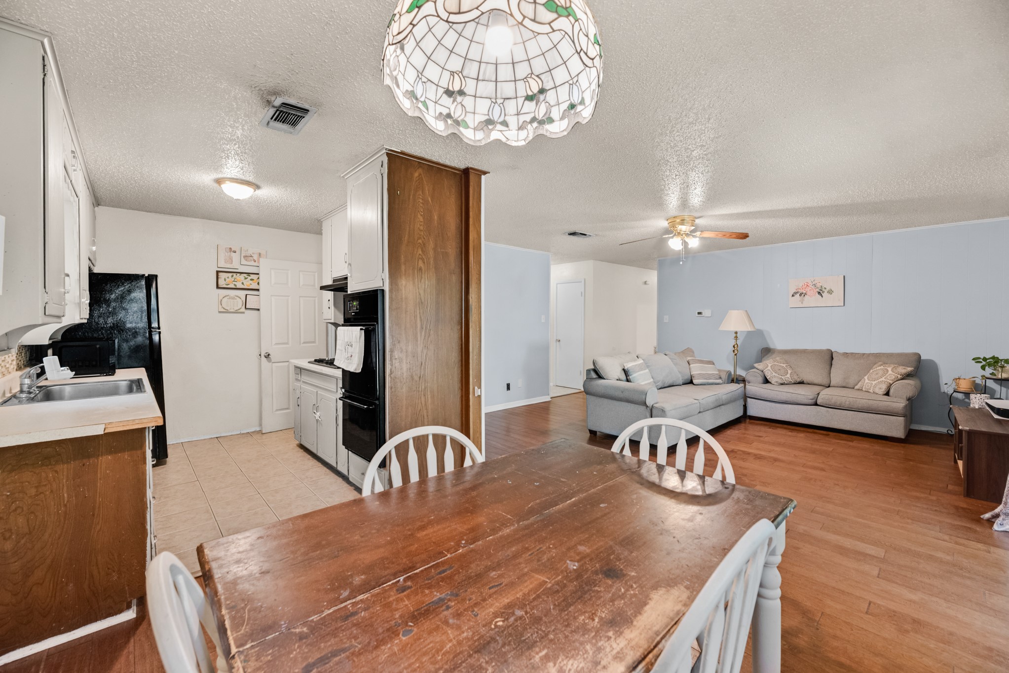 2623 Mimosa Park Drive