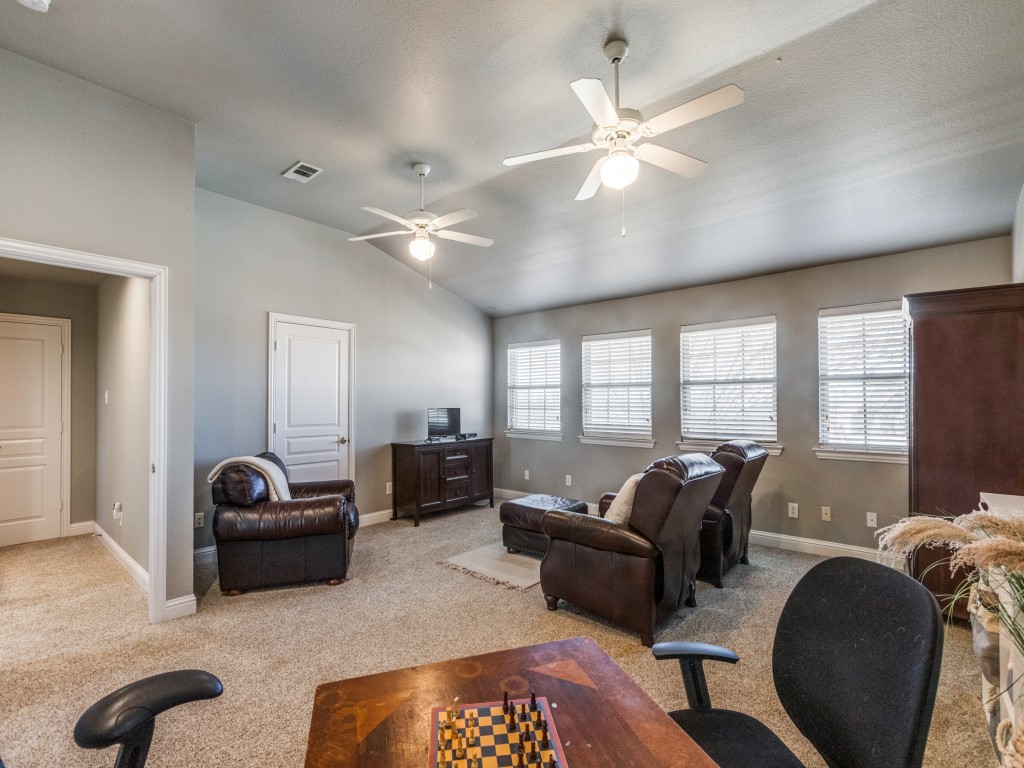 3411 N Preston Lakes Drive