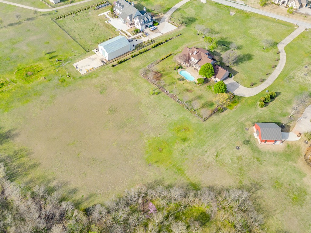 3411 N Preston Lakes Drive