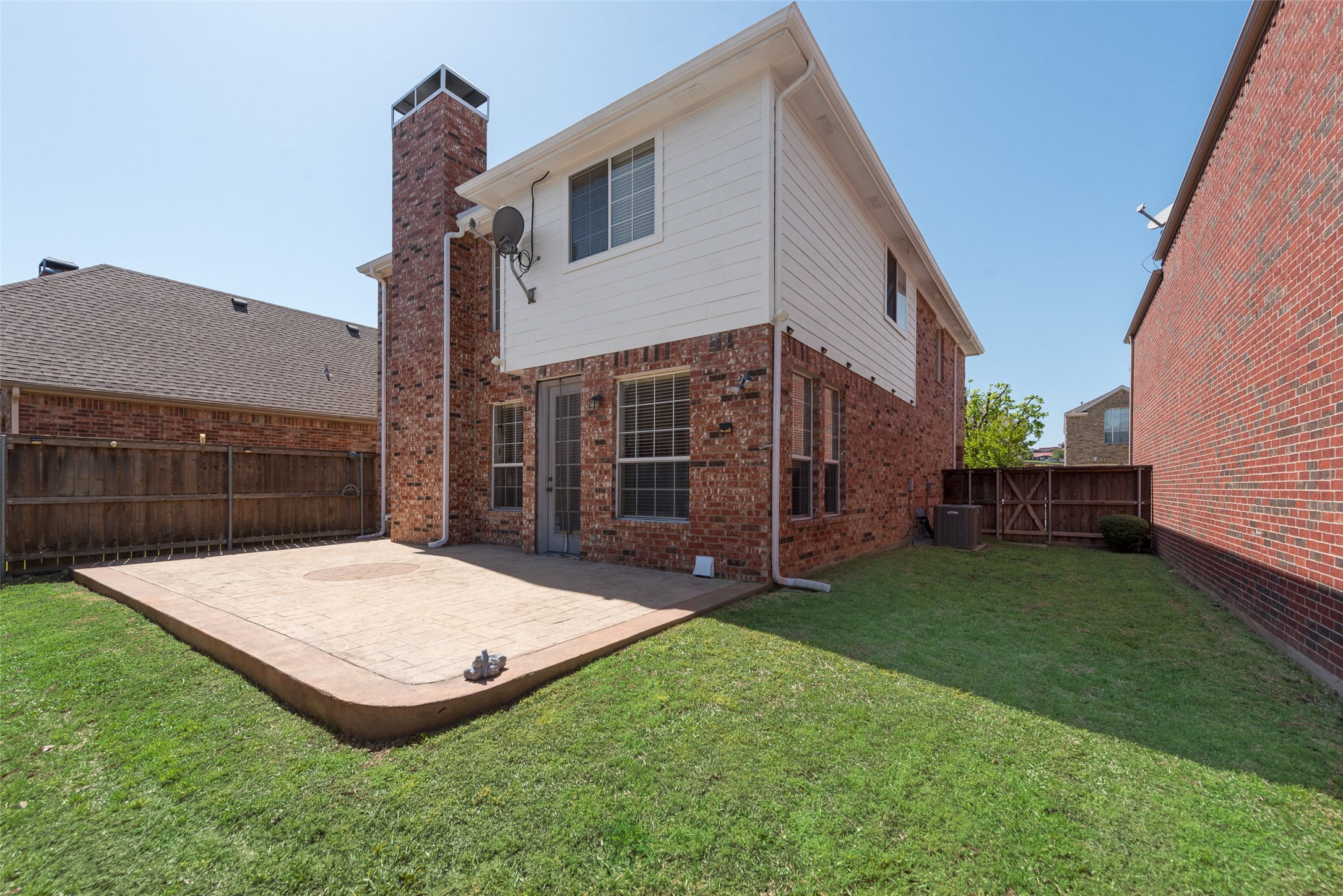 8212 Dogwood Lane