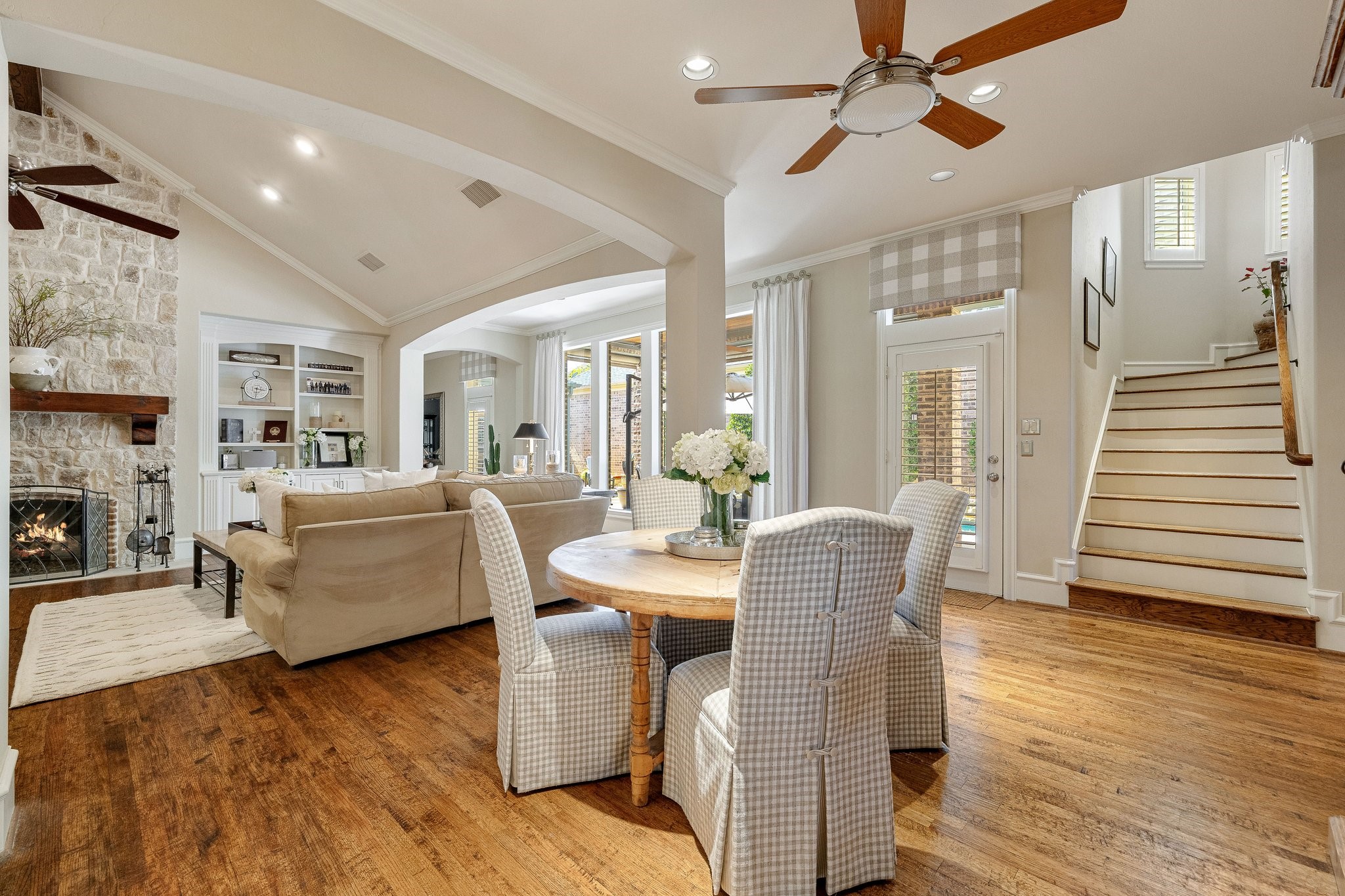 5659 Miramar Drive