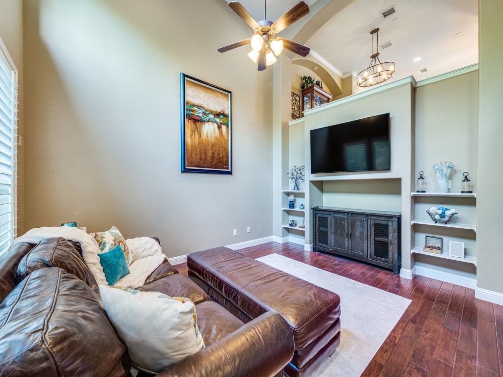 5721 Lunsford Road