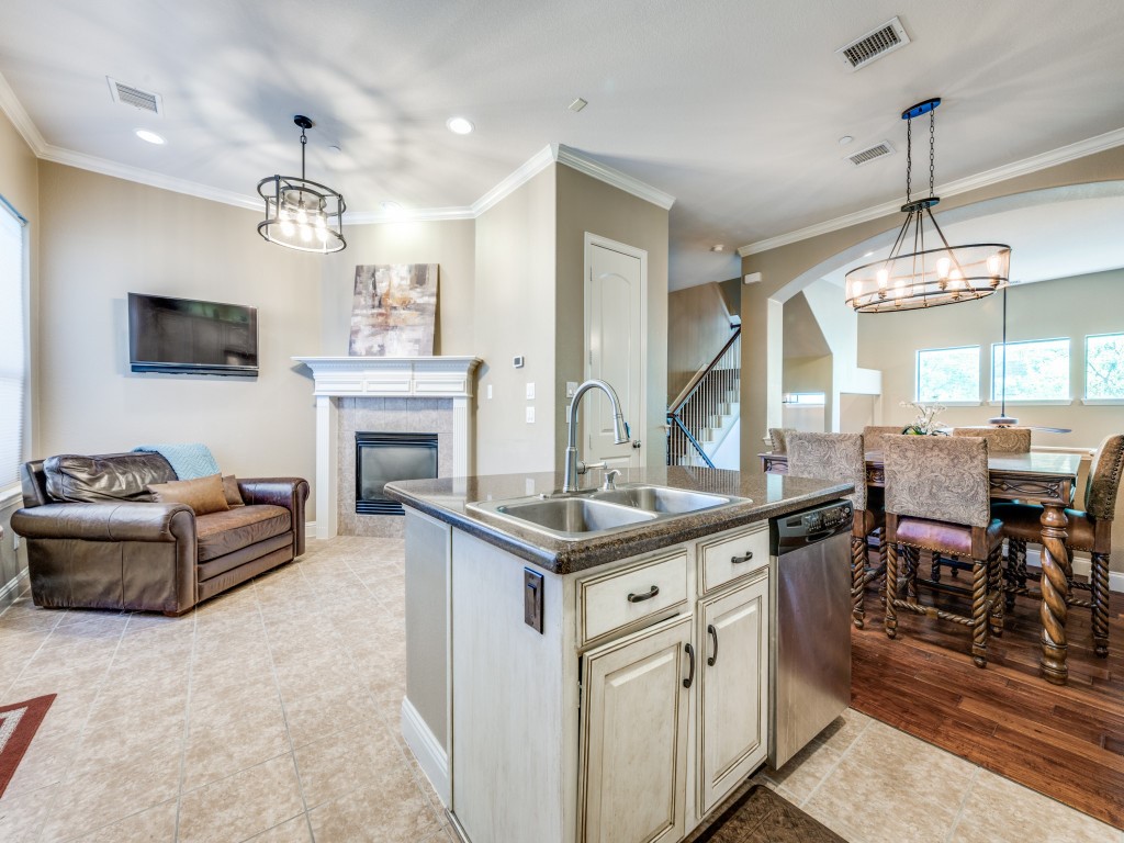 5721 Lunsford Road