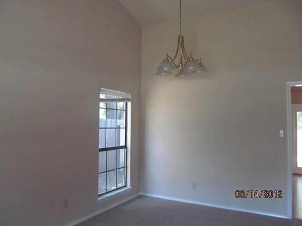 3016 Newcastle Court
