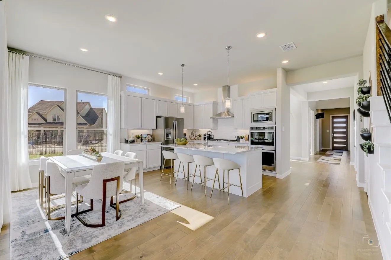 3415 Cedar Cottage Circle