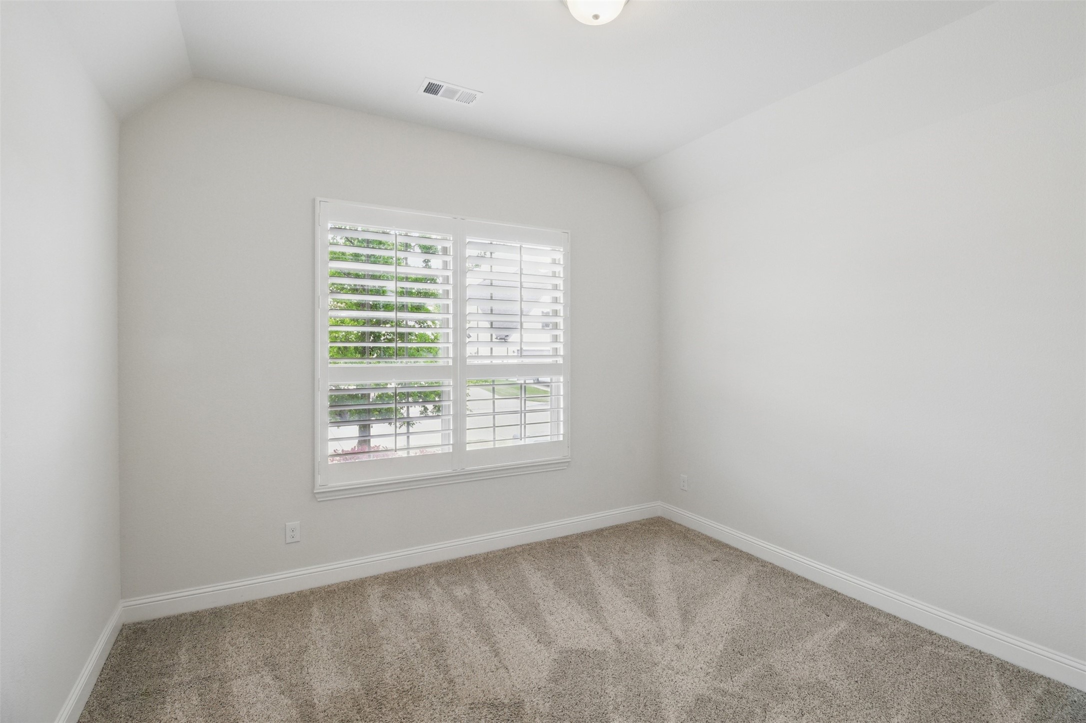 4837 Woodruff Lane