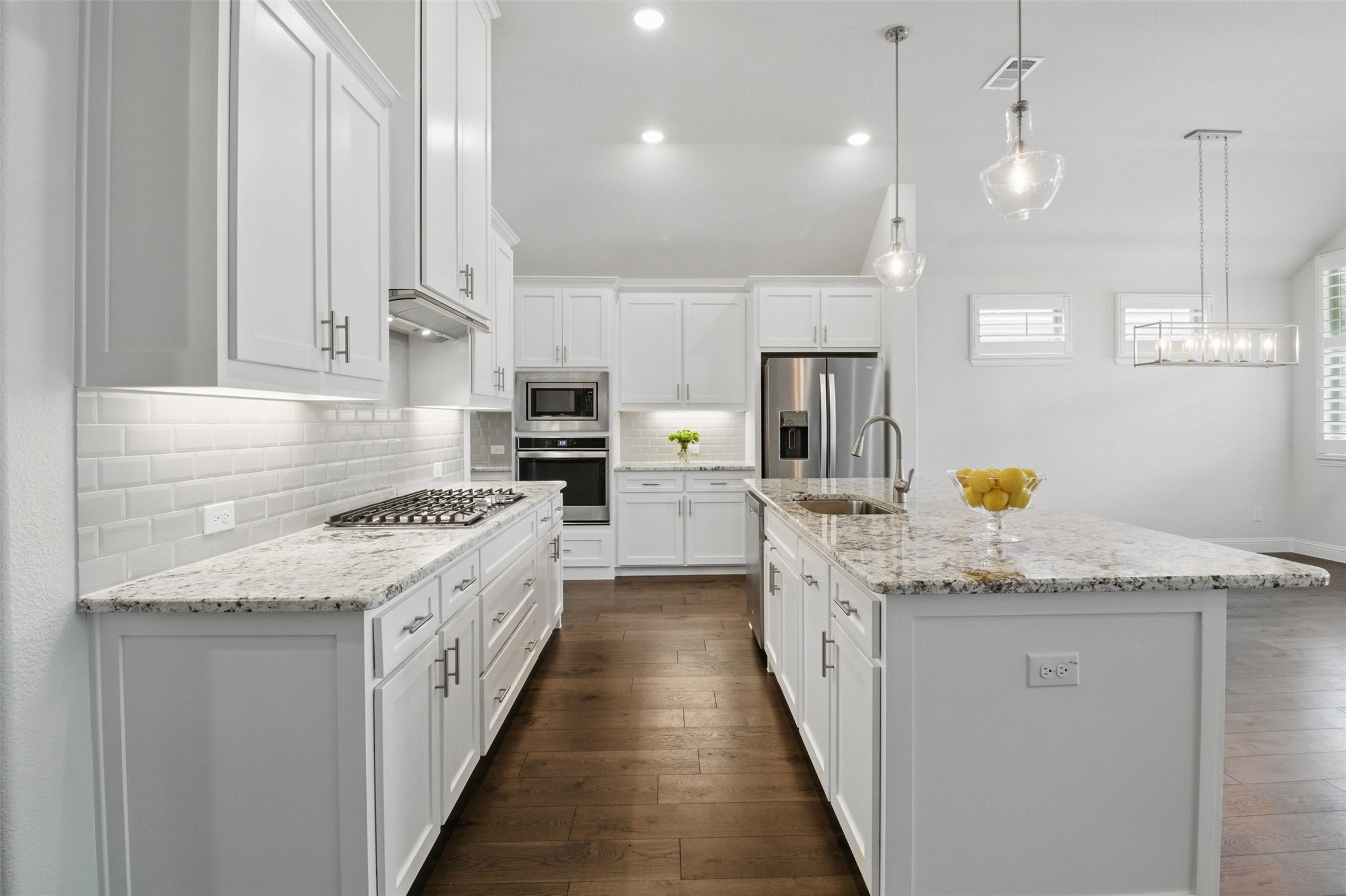 4837 Woodruff Lane