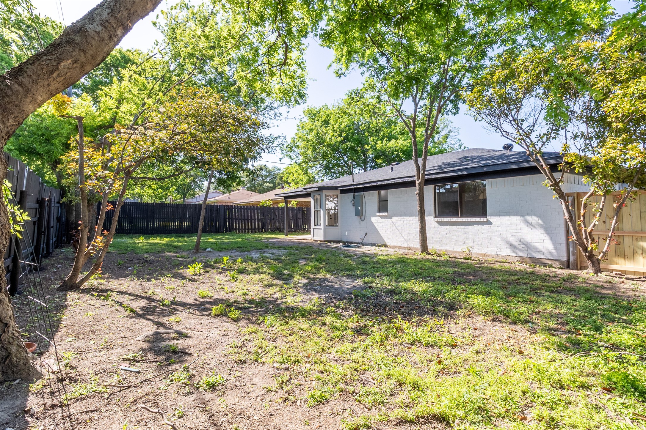 220 Jeaneta Avenue