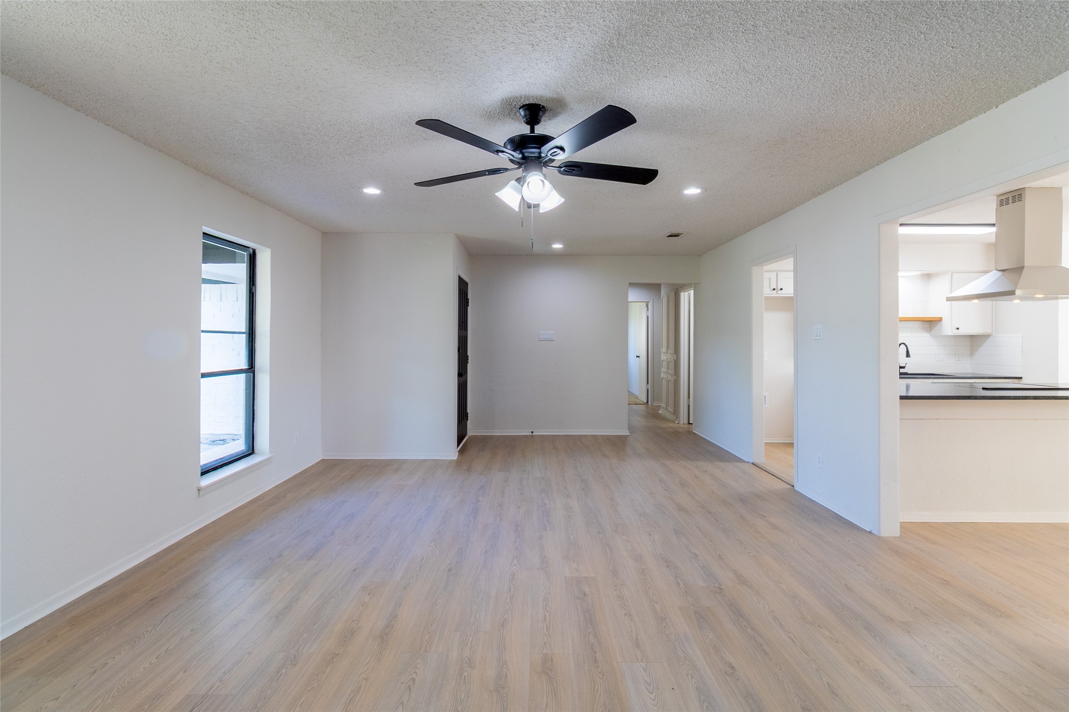 220 Jeaneta Avenue