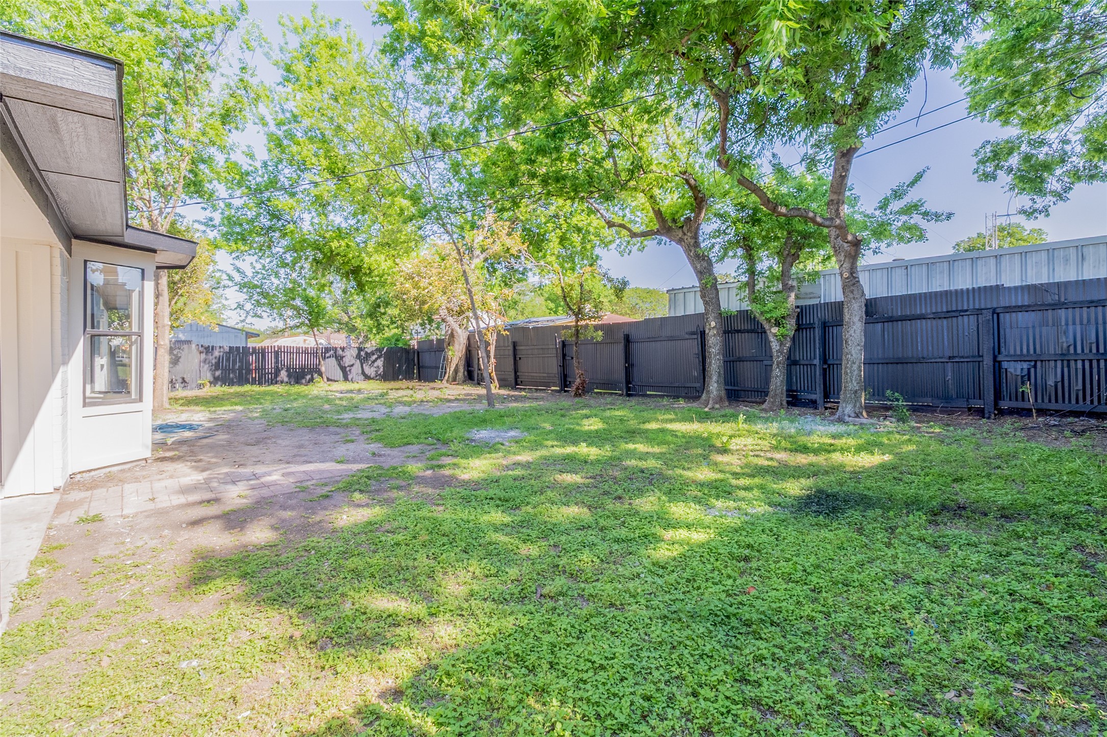 220 Jeaneta Avenue