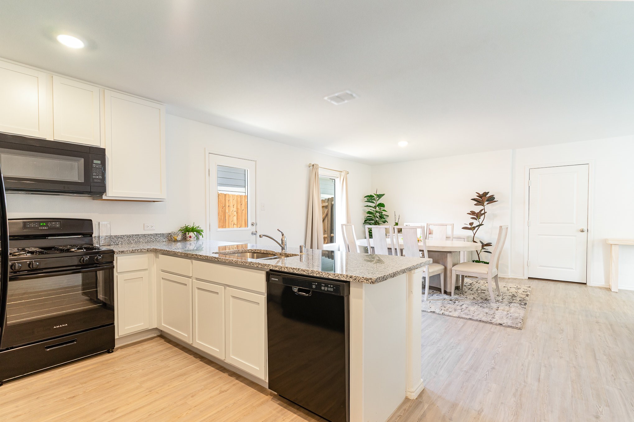 9213 Red Fox Trail