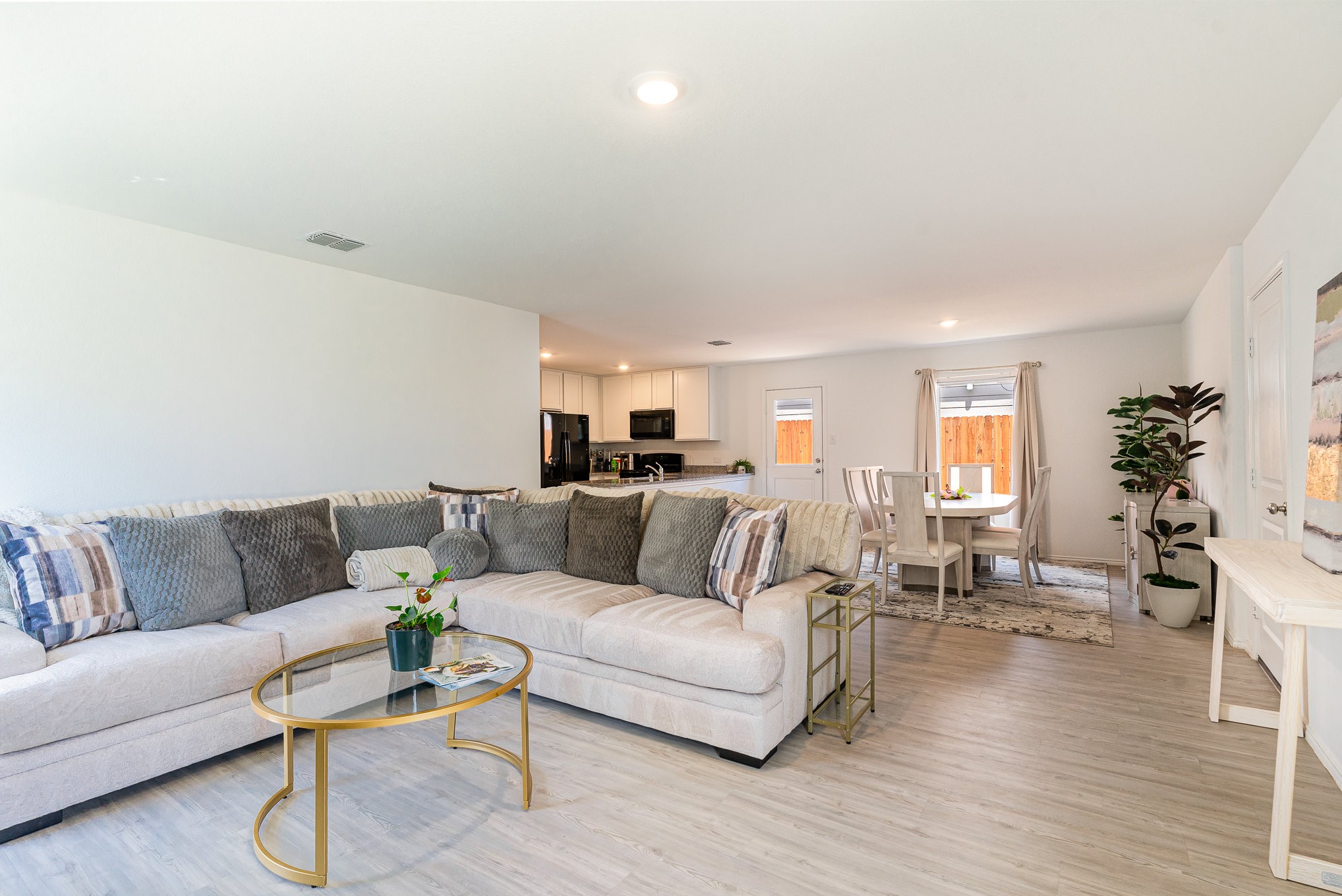 9213 Red Fox Trail