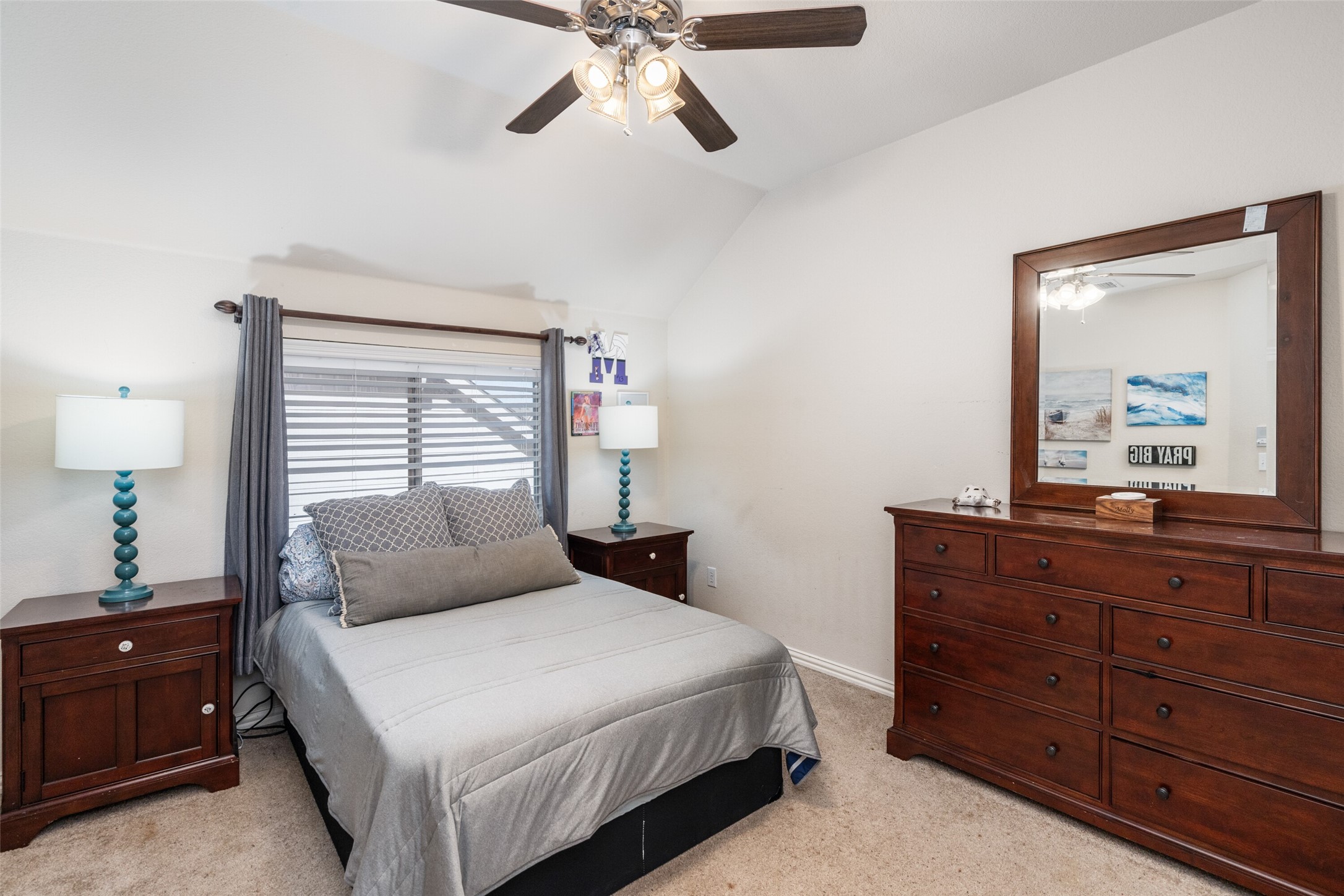 1435 Timber Ridge