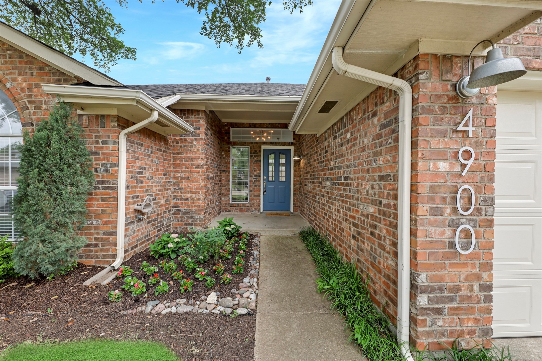 4900 Justin Drive