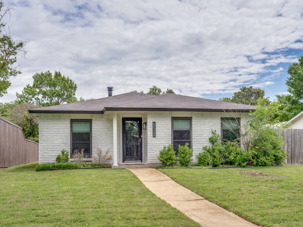 6528 Palmer Trail