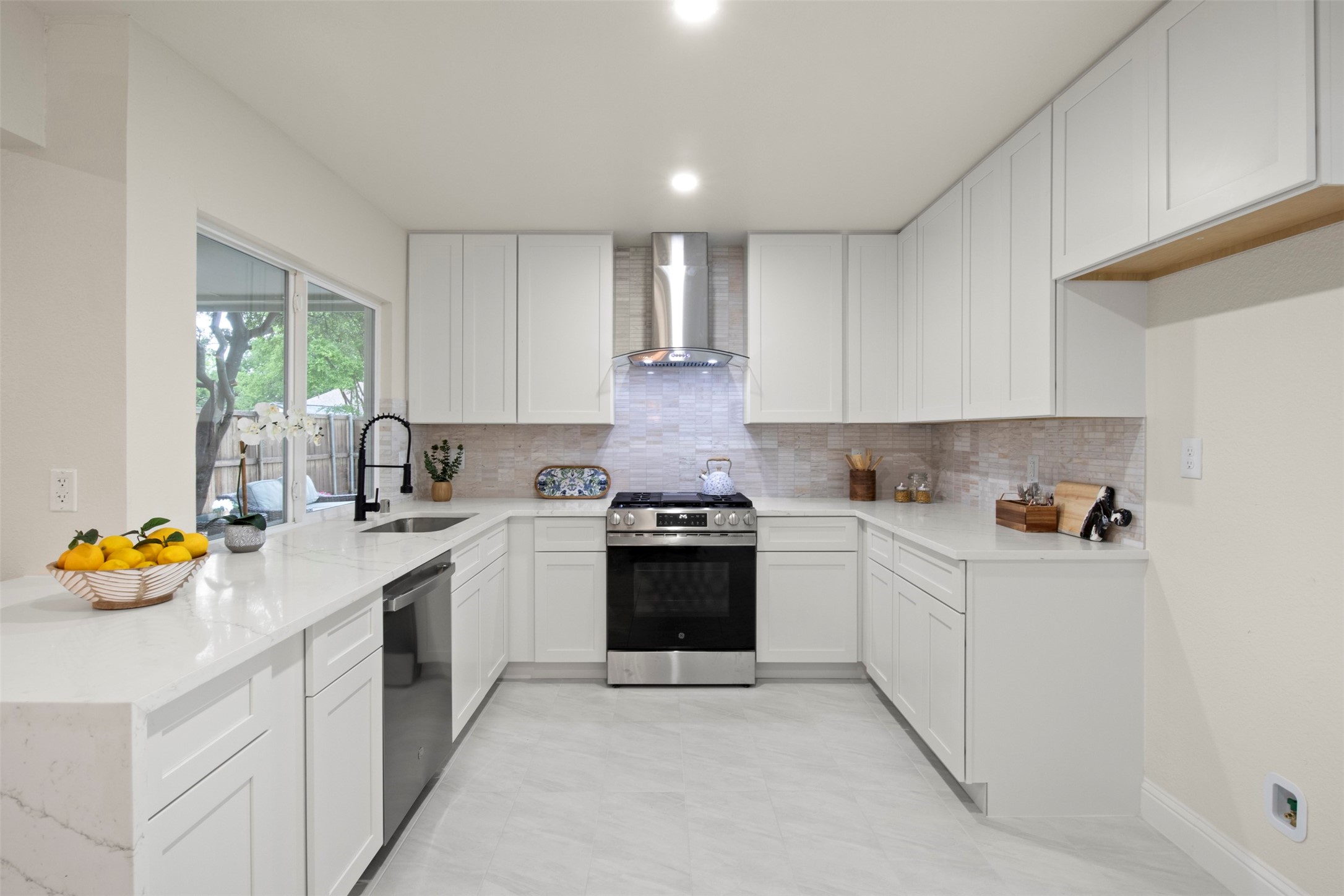 1925 Berkner Drive