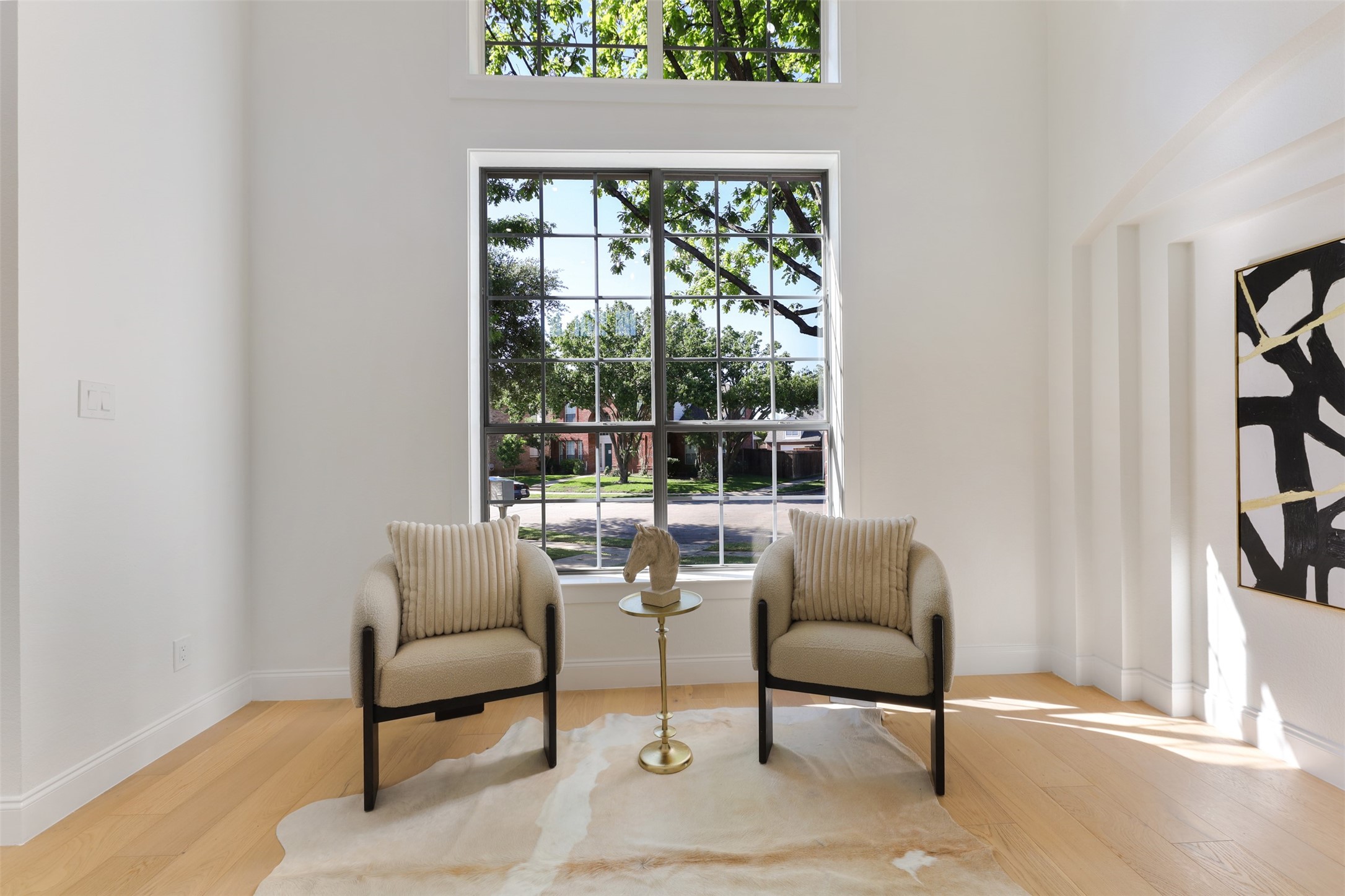 3933 Harbor Drive