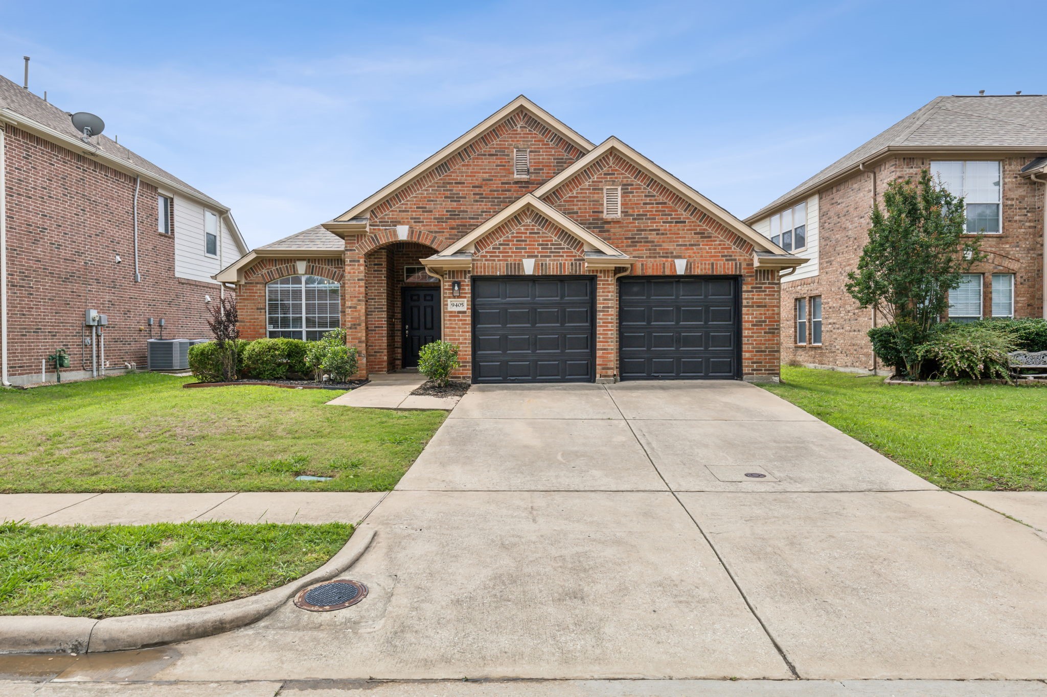9405 Fenway Drive
