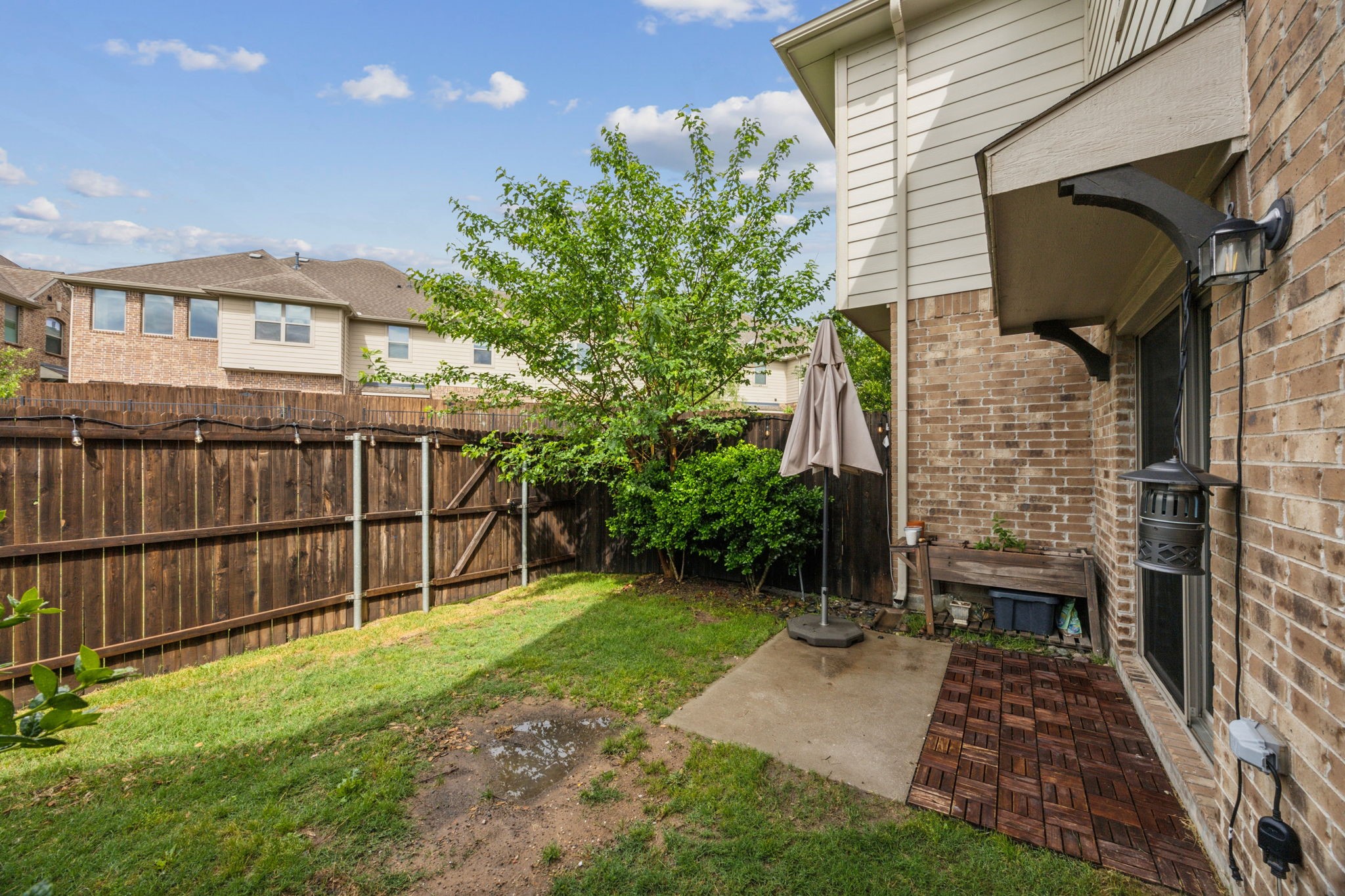 2321 Molly Lane