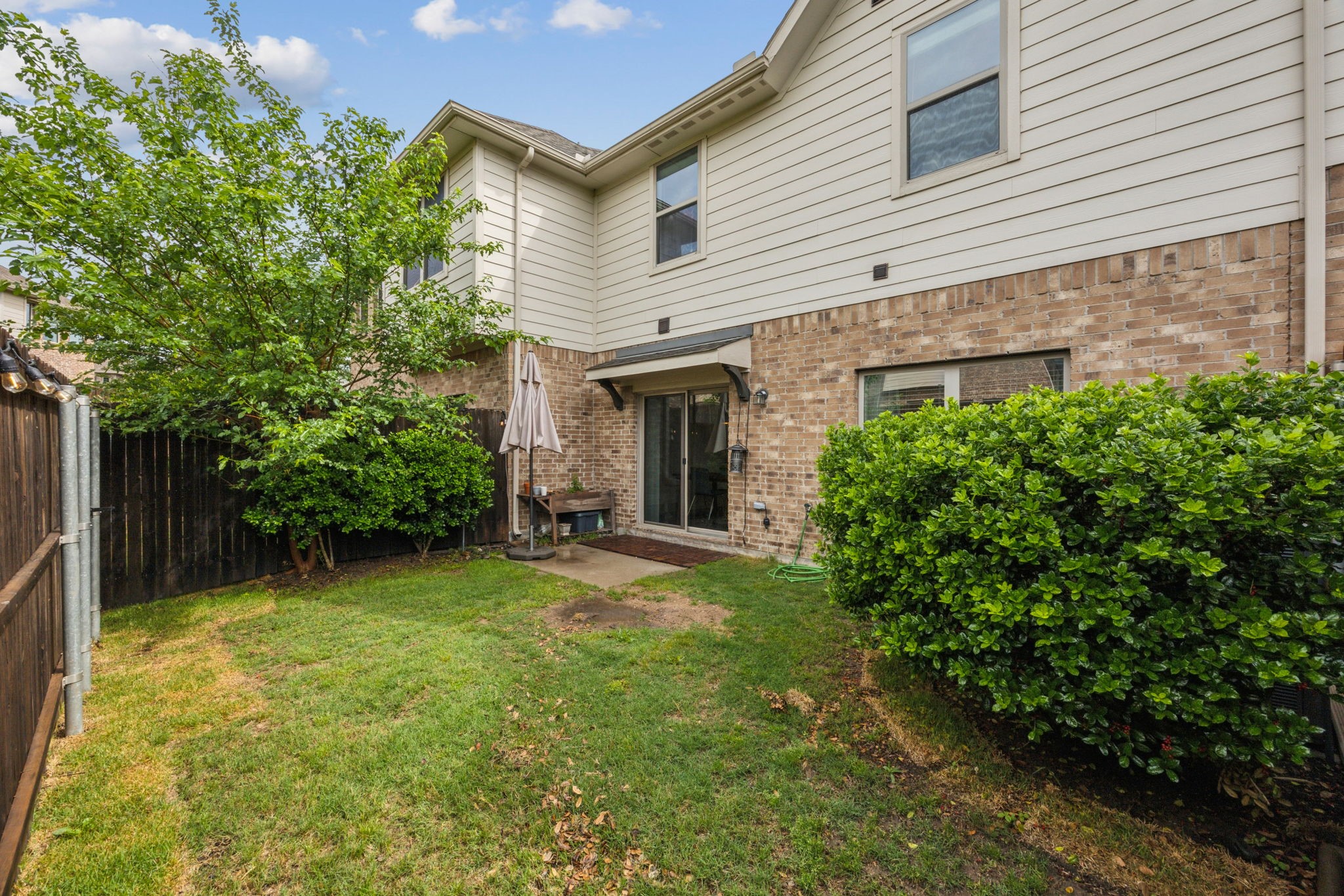 2321 Molly Lane