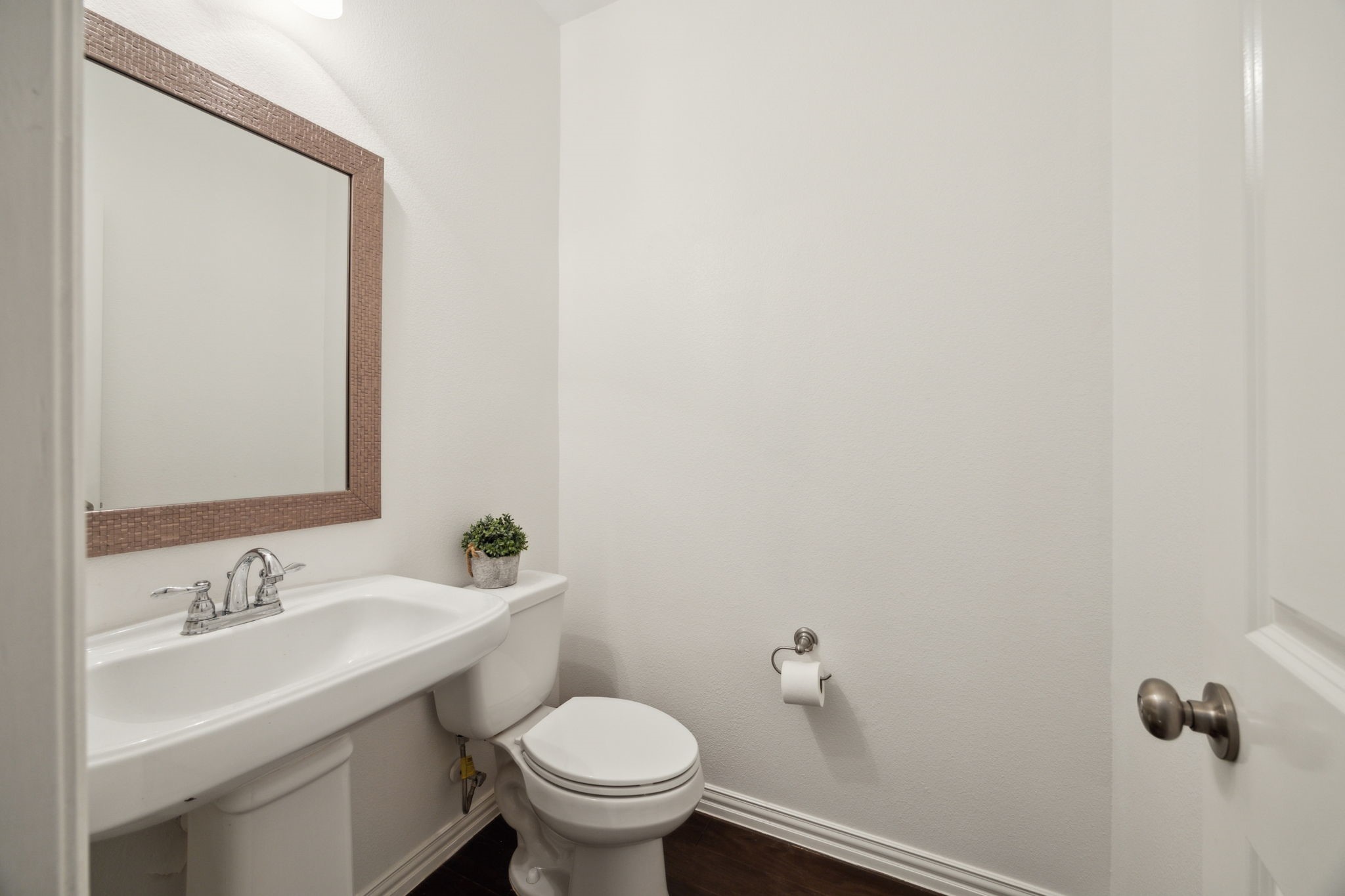 2321 Molly Lane