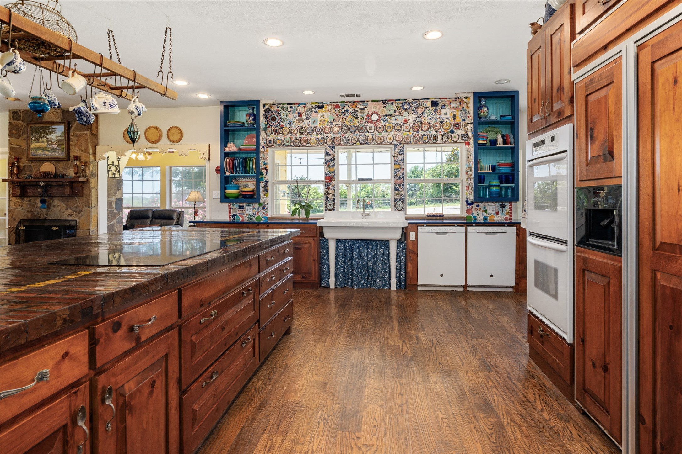 7552 County Road 466