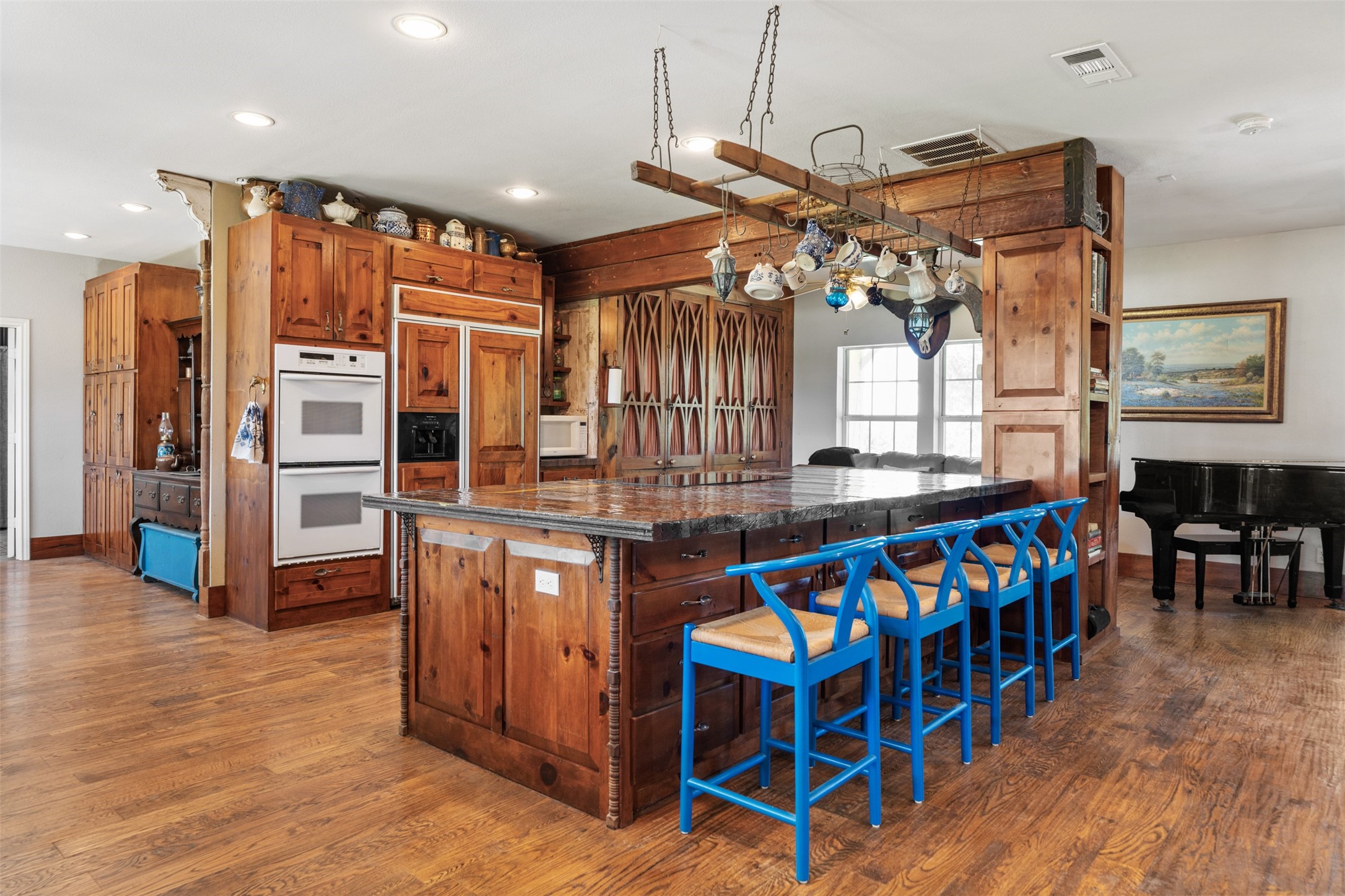 7552 County Road 466