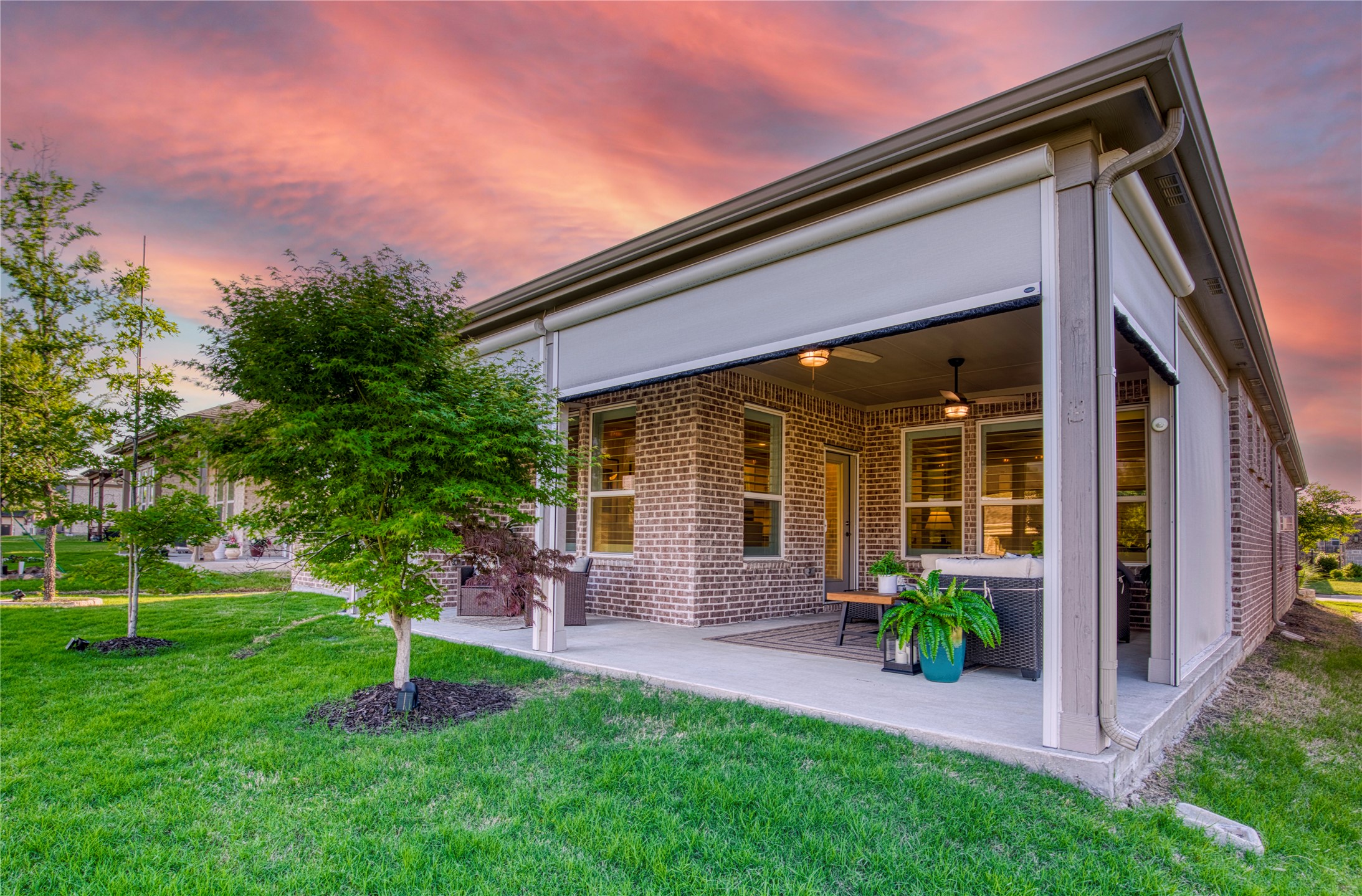 9116 Shady Spring Lane