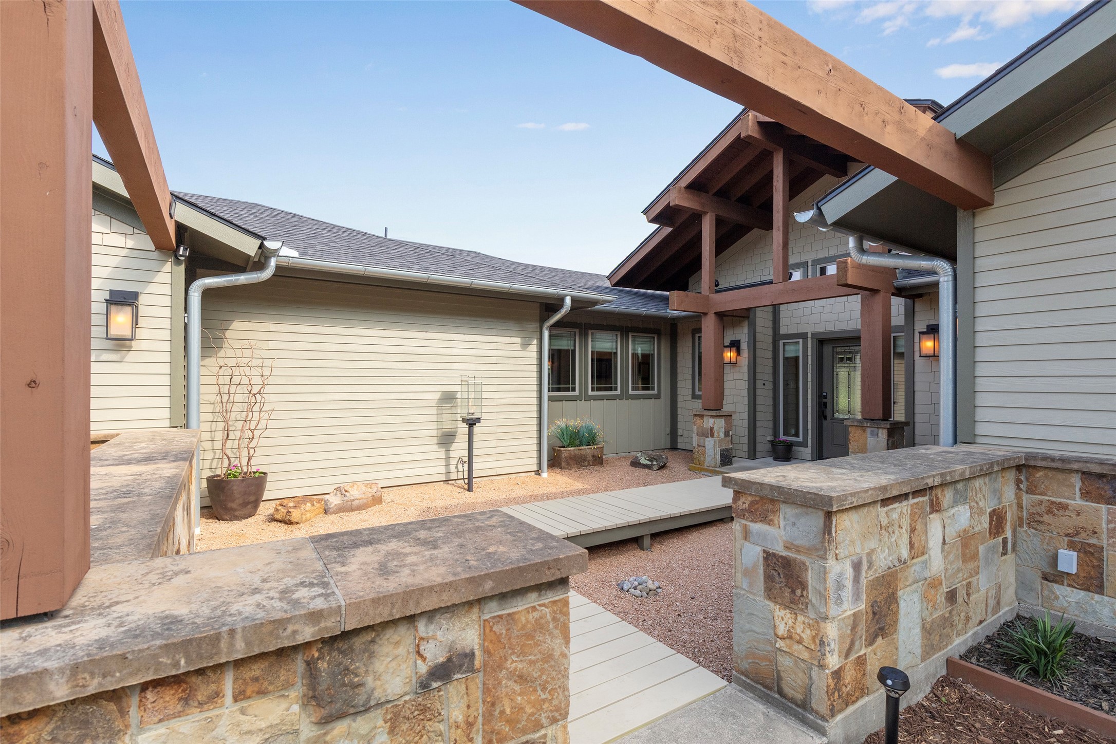 1228 Miller Road