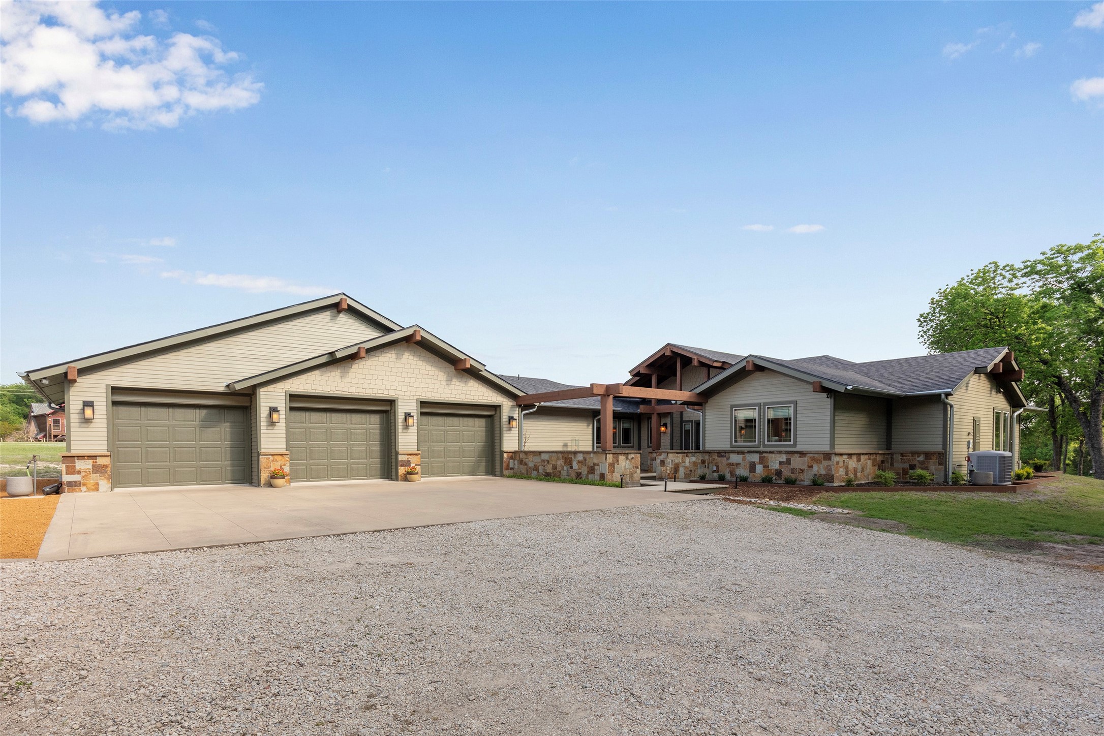 1228 Miller Road