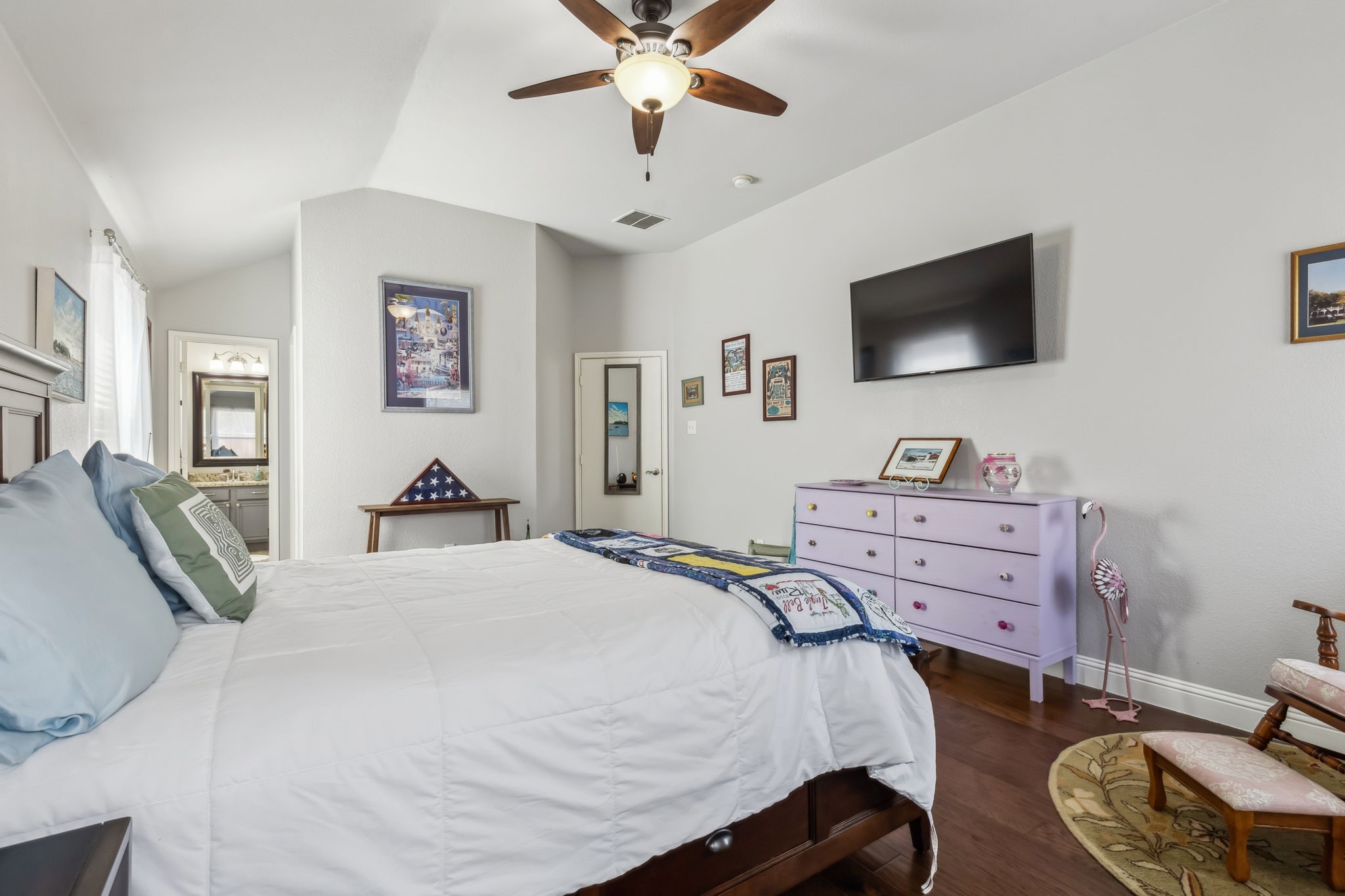 9208 Norfolk Lane