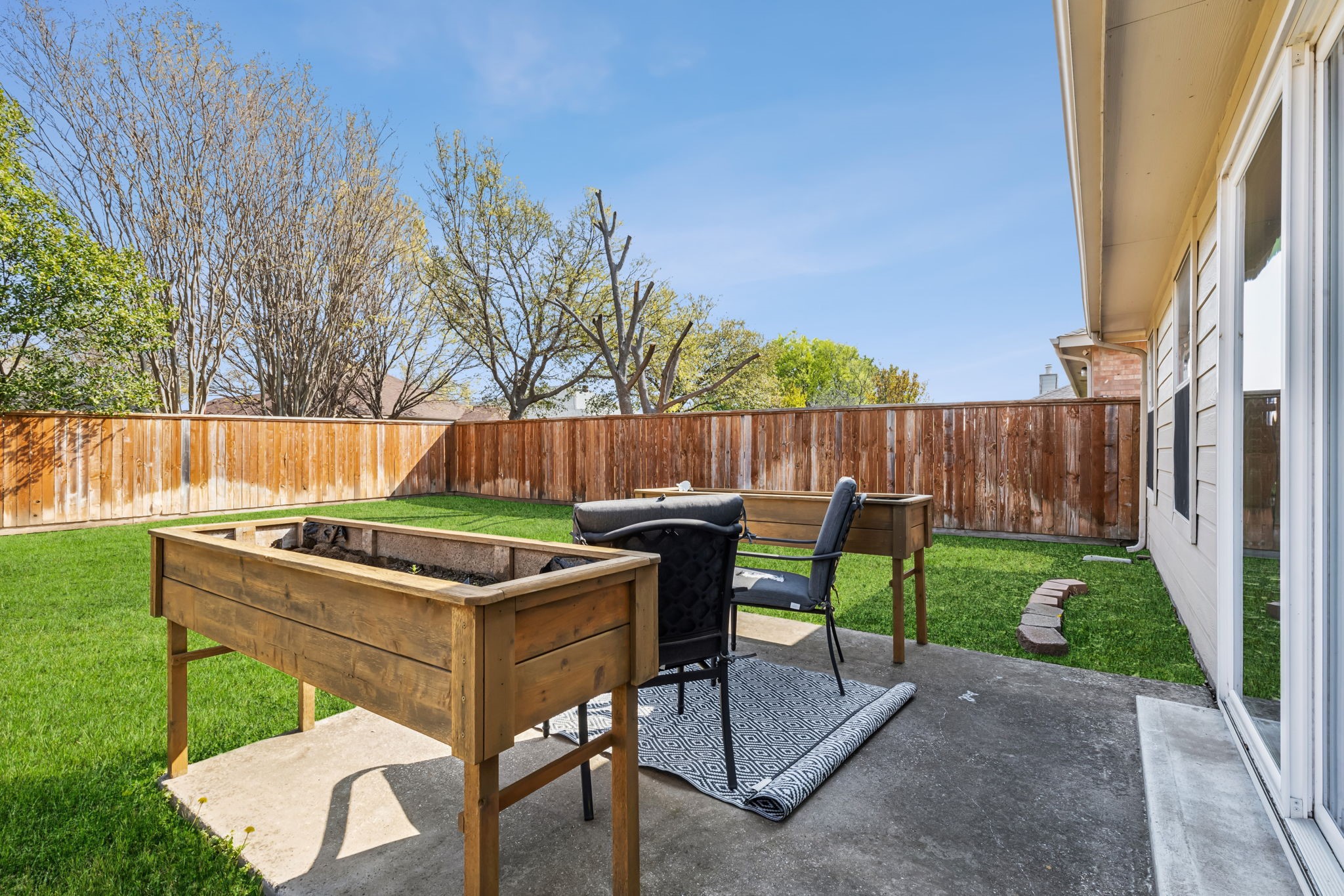 9208 Norfolk Lane