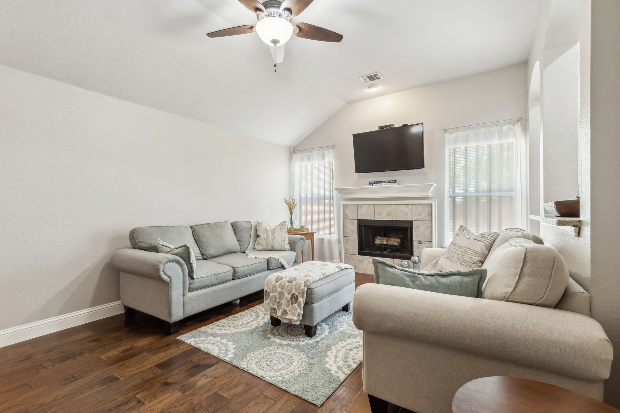 9208 Norfolk Lane