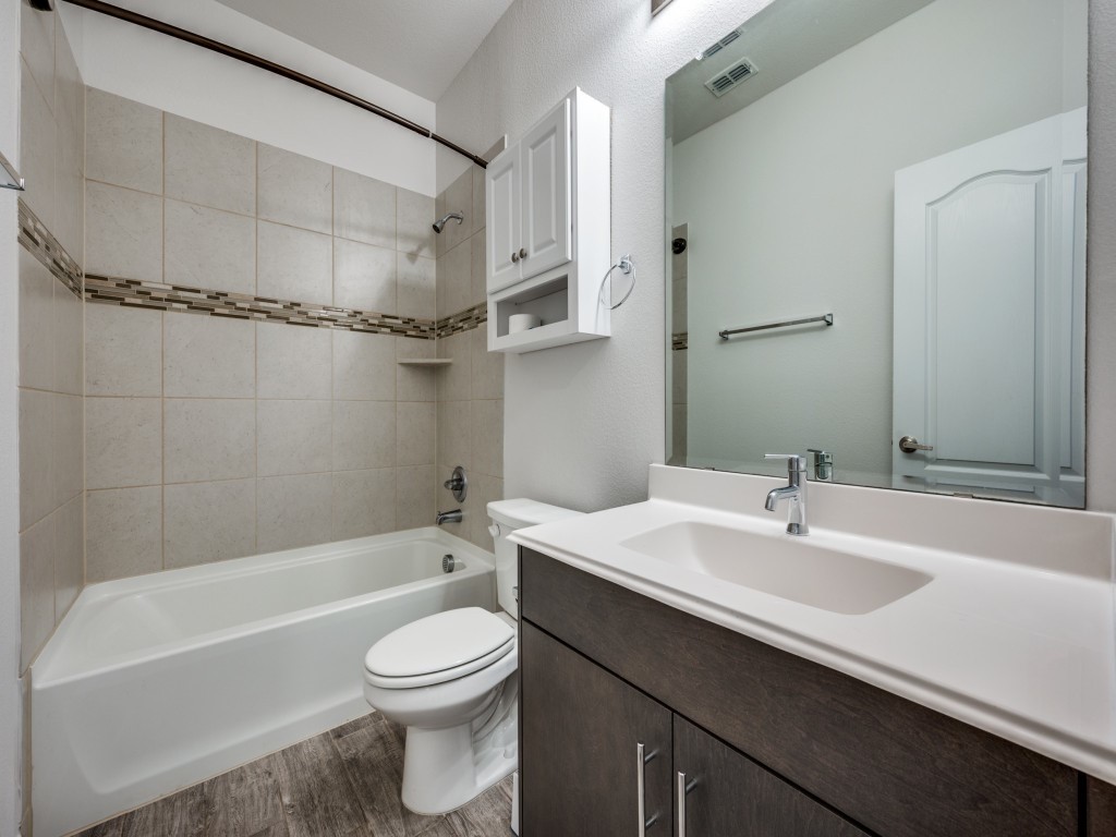 1209 Rosebush Road