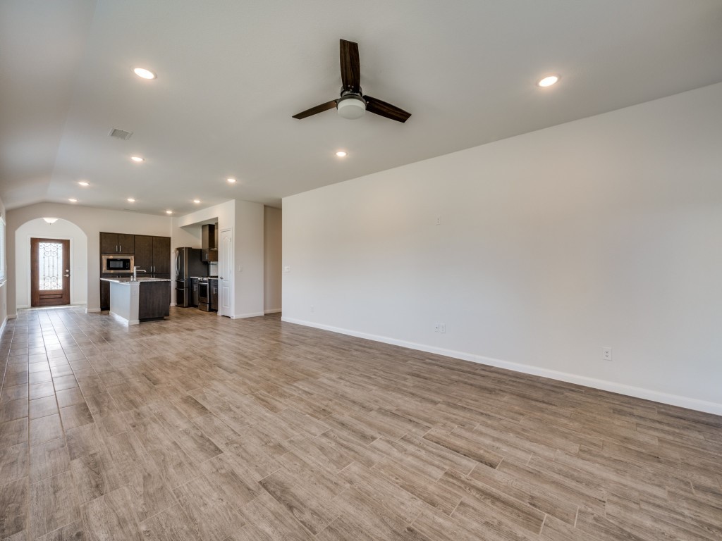 1209 Rosebush Road