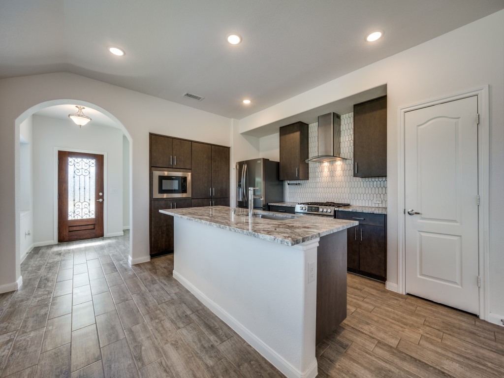 1209 Rosebush Road