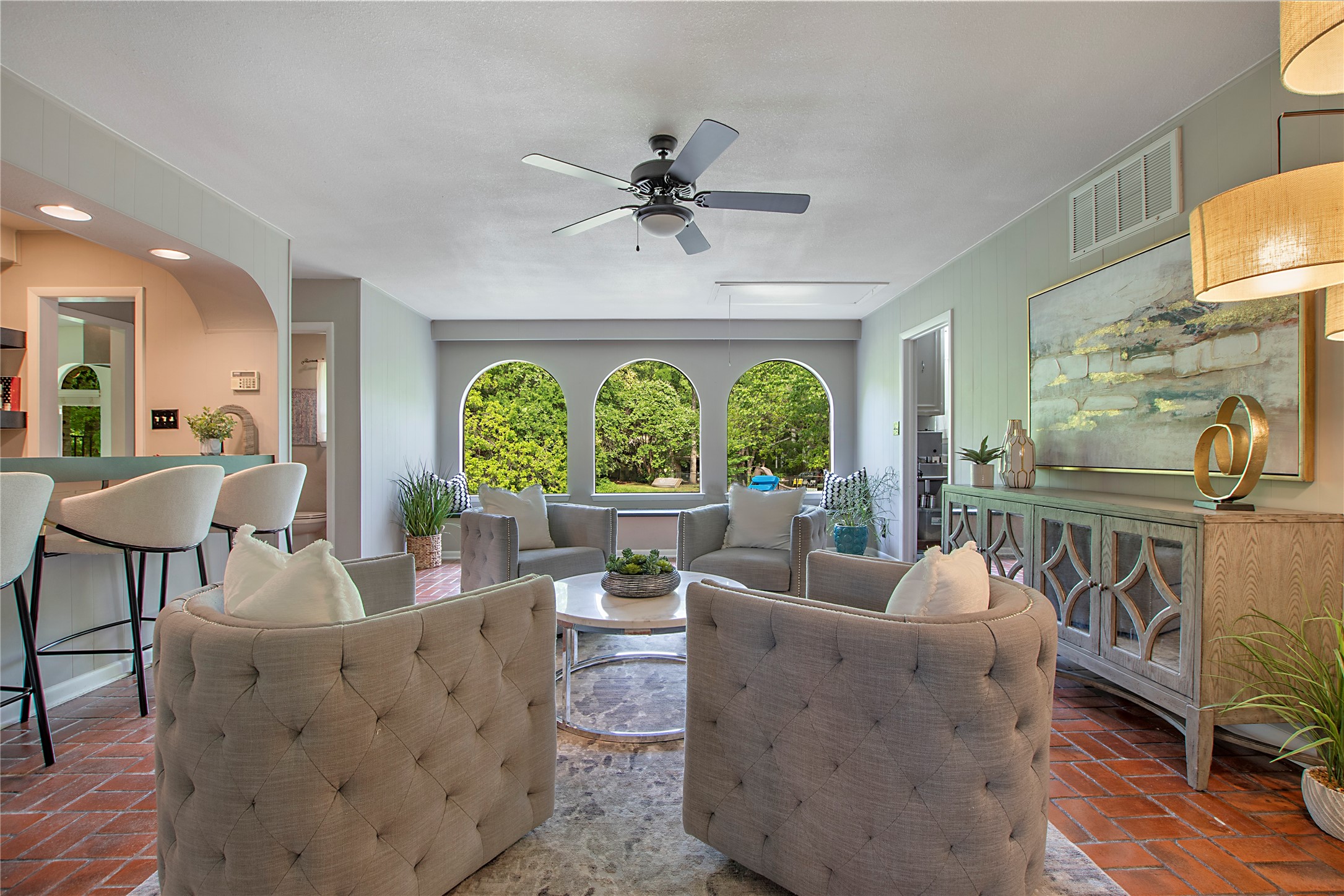 1709 Spring Lake Drive