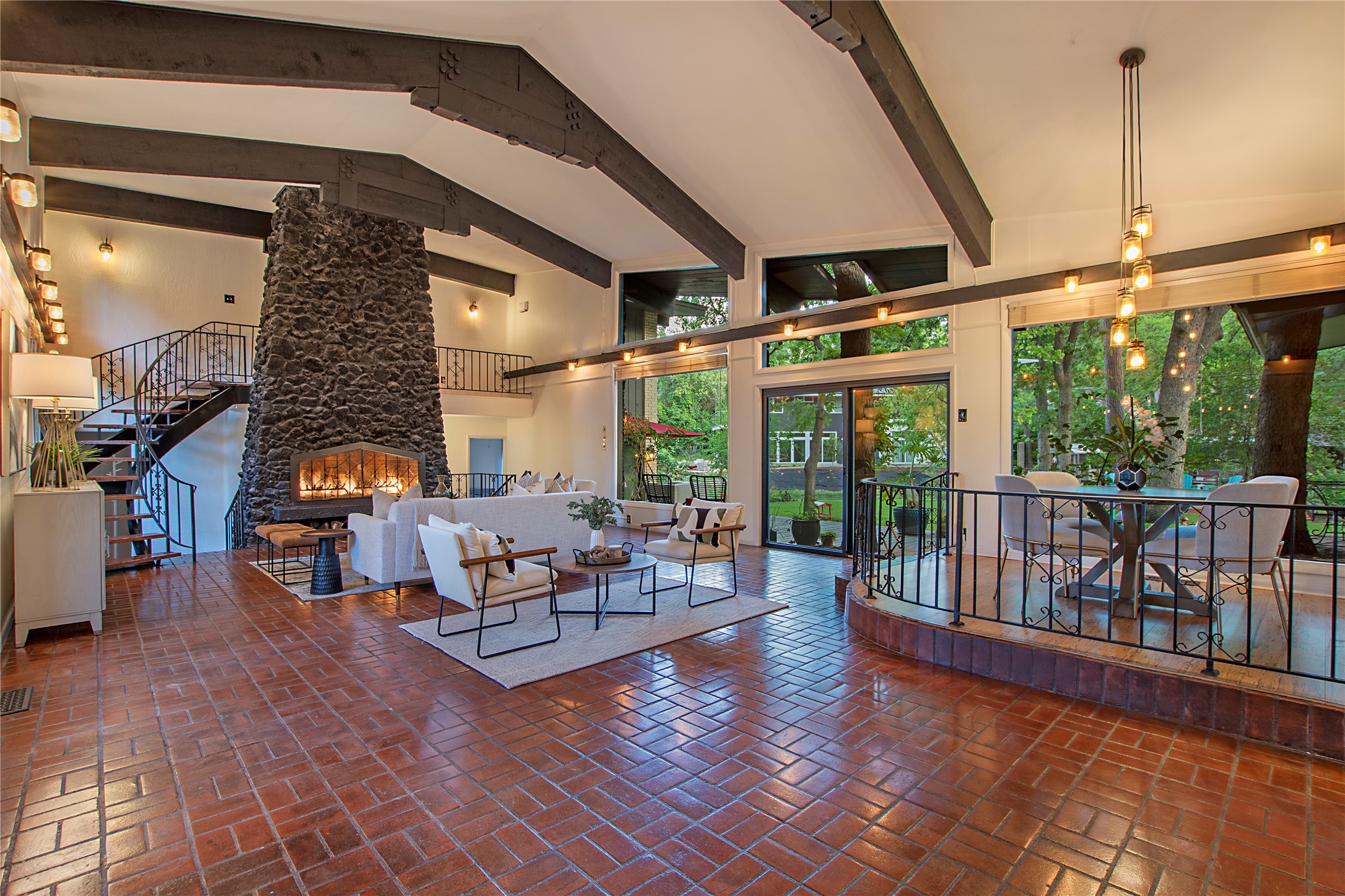 1709 Spring Lake Drive