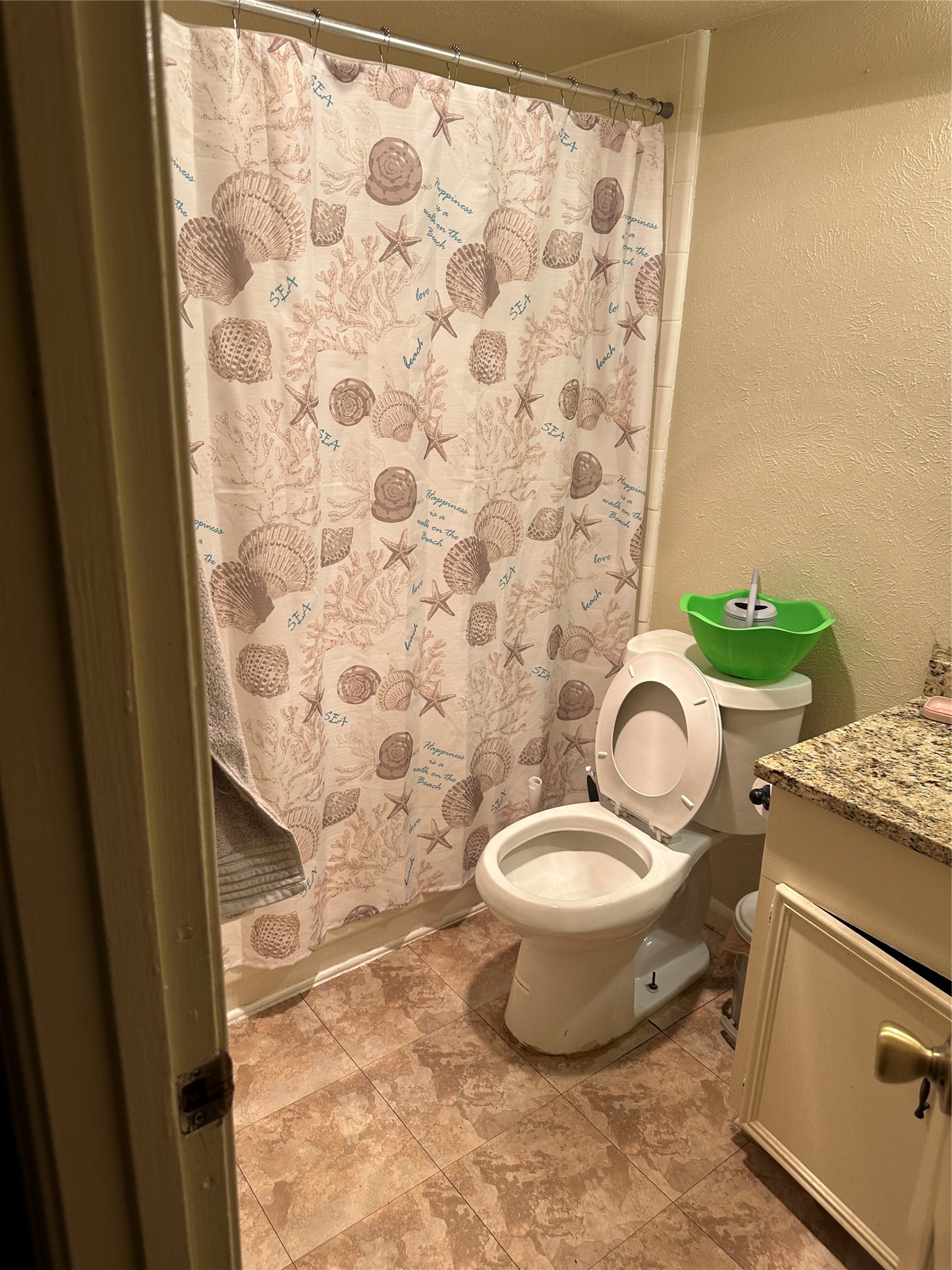 400 Tiffany Trail
