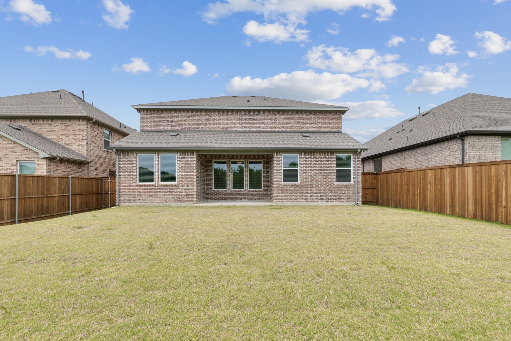 1517 Bridlepath Trail