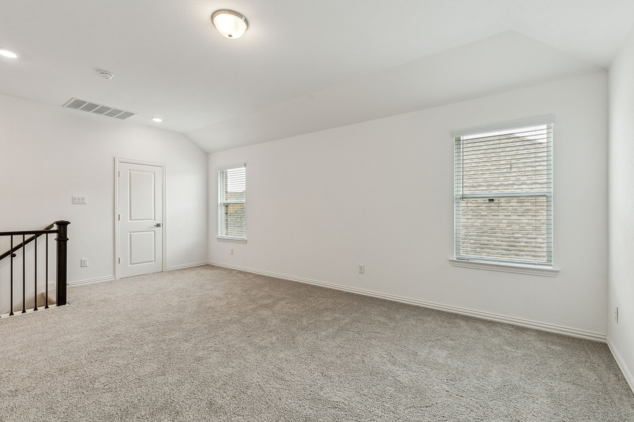 1517 Bridlepath Trail
