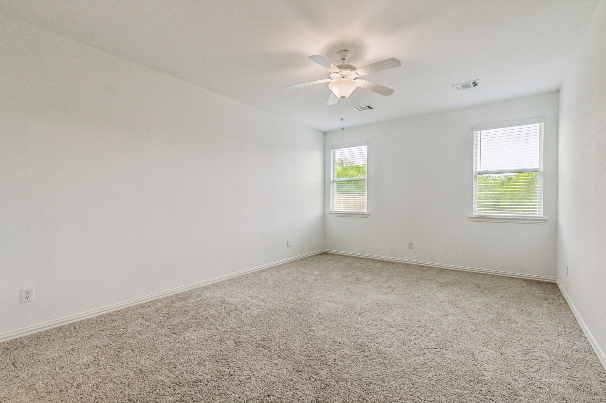1517 Bridlepath Trail