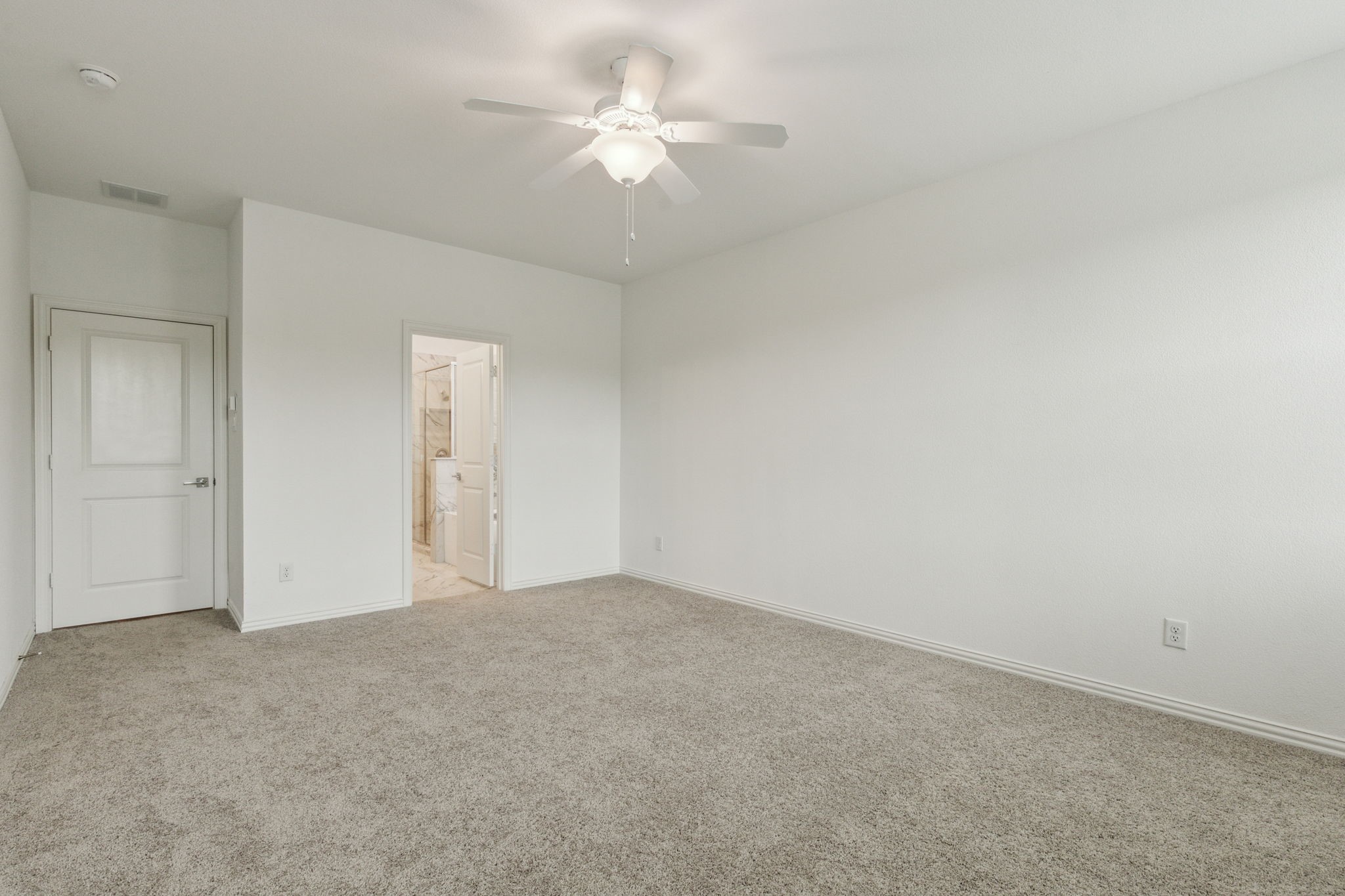 1517 Bridlepath Trail