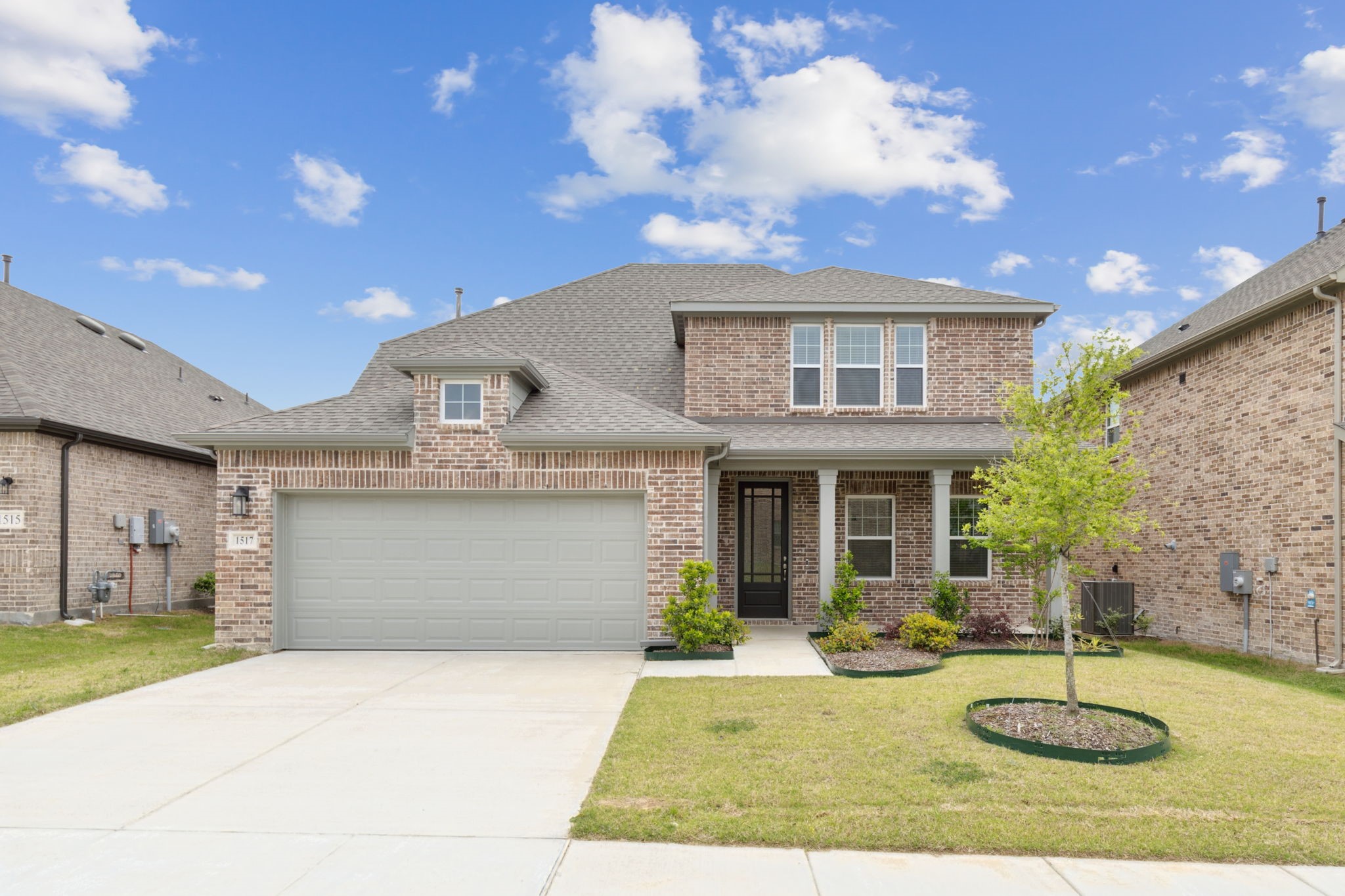 1517 Bridlepath Trail